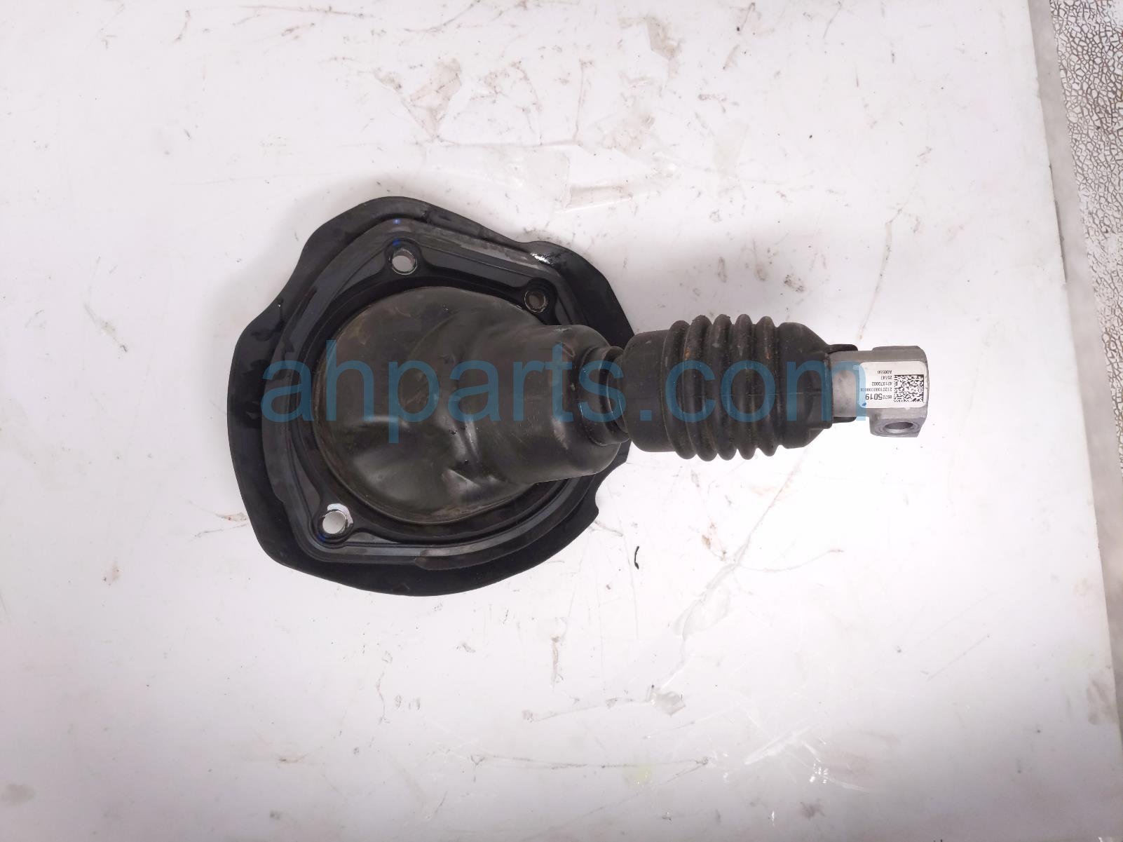 2026 Chevy Equinoxev Shifter Boot Linkage Assy blk 85725019 Replacement 2026 Chevy Equinoxev Shifter Boot Linkage Assy blk 85725019 Replacement thumbnail