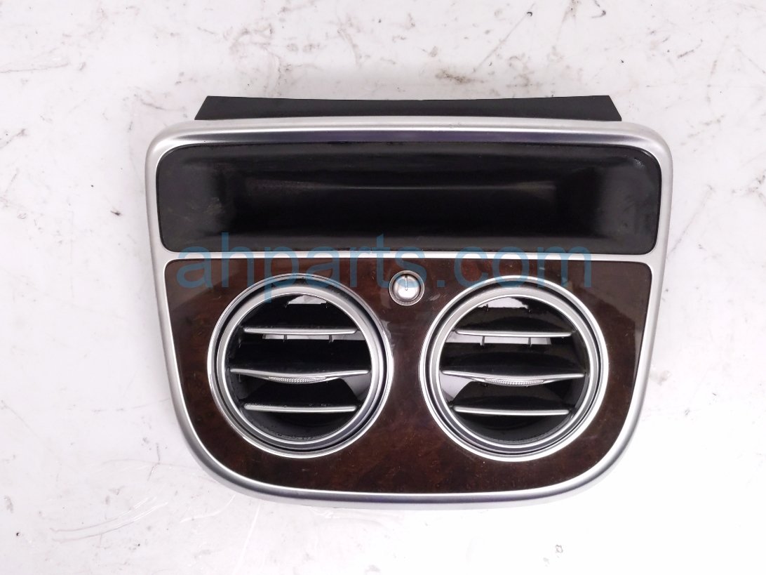 2020 Mercedes S560 Rear Console Vent Trim Bezel tan A2226830091 Replacement 2020 Mercedes S560 Rear Console Vent Trim Bezel tan A2226830091 Replacement thumbnail