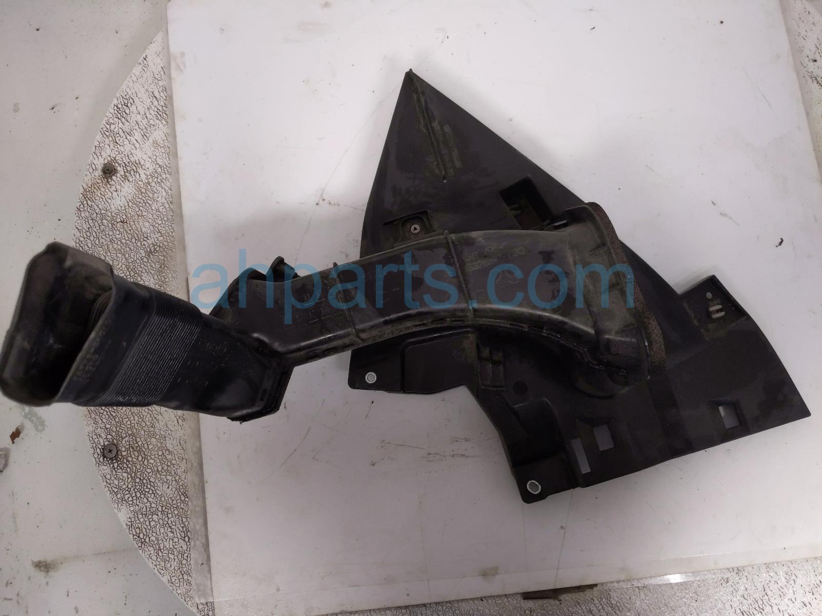Lexus LH AIR INTAKE DUCT - 2.0L