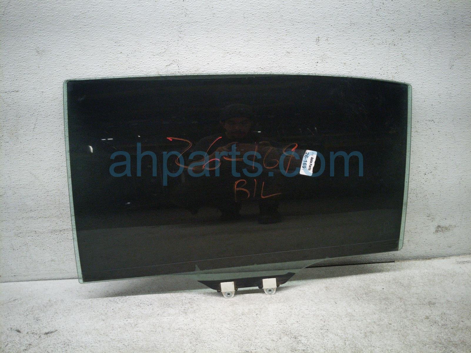 $45 Honda RR/LH DOOR GLASS WINDOW