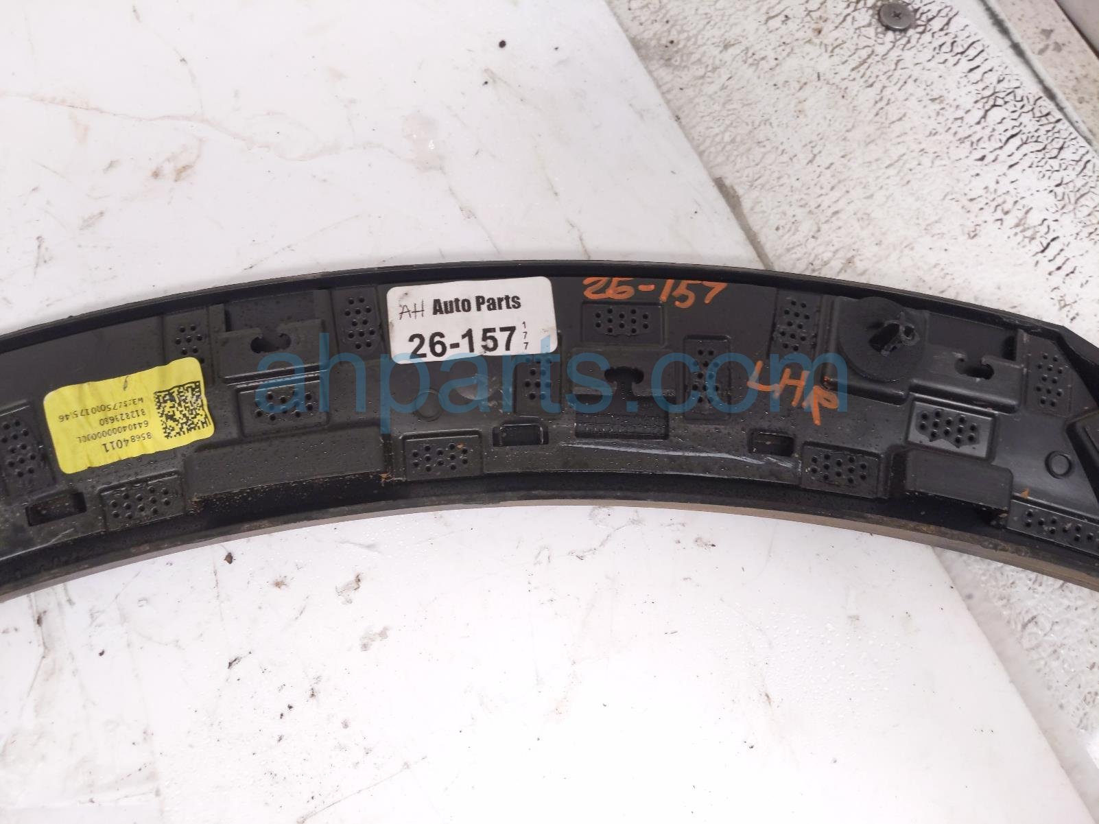 2026 Chevy Equinoxev Rear Driver Wheel Opening Molding White 85684011 Replacement 2026 Chevy Equinoxev Rear Driver Wheel Opening Molding White 85684011 Replacement thumbnail