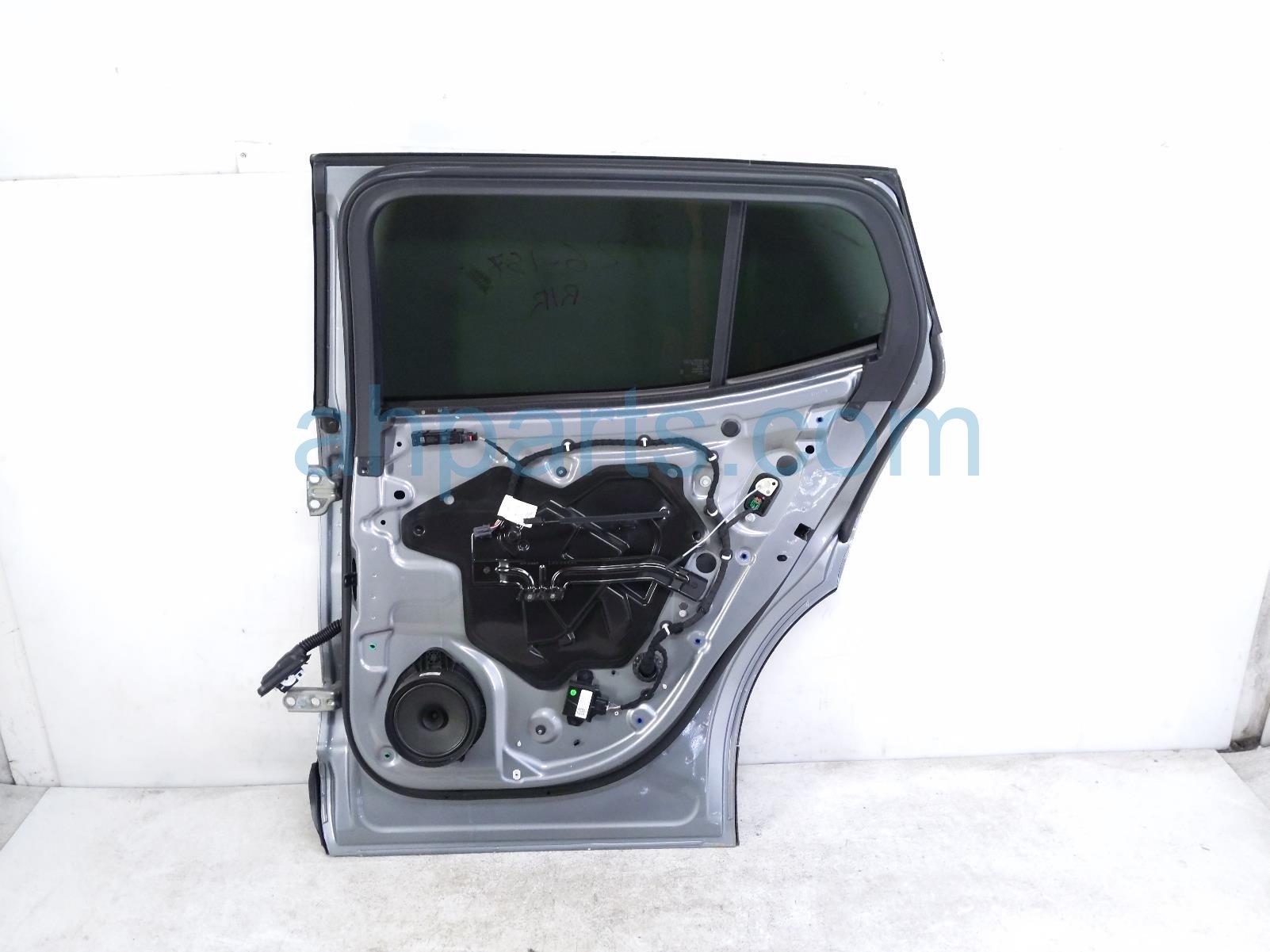 2026 Chevy Equinoxev Rear Passenger Door White No Inside Trim 85825747 Replacement 2026 Chevy Equinoxev Rear Passenger Door White No Inside Trim 85825747 Replacement thumbnail