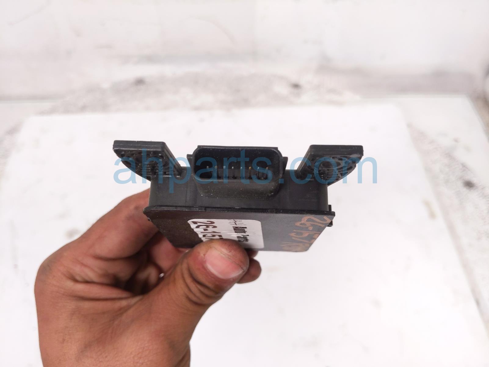 2026 Chevy Equinoxev Rear Passenger Blind Spot Radar Module 85698873 Replacement 2026 Chevy Equinoxev Rear Passenger Blind Spot Radar Module 85698873 Replacement thumbnail