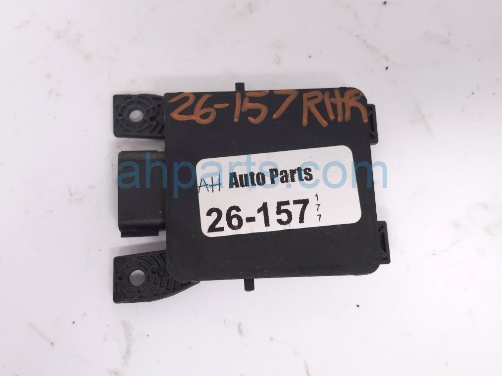 2026 Chevy Equinoxev Rear Passenger Blind Spot Radar Module 85698873 Replacement 2026 Chevy Equinoxev Rear Passenger Blind Spot Radar Module 85698873 Replacement thumbnail