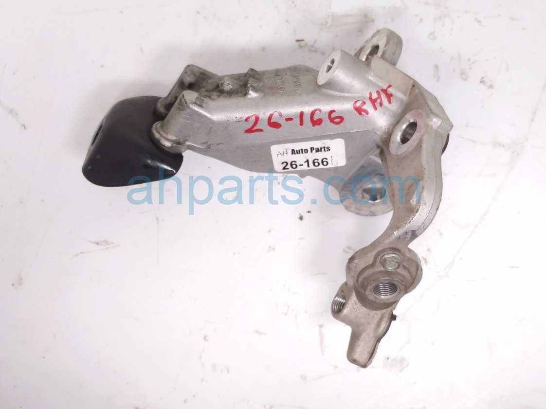 Acura RH ENGINE MOUNT BRACKET - 2.0L
