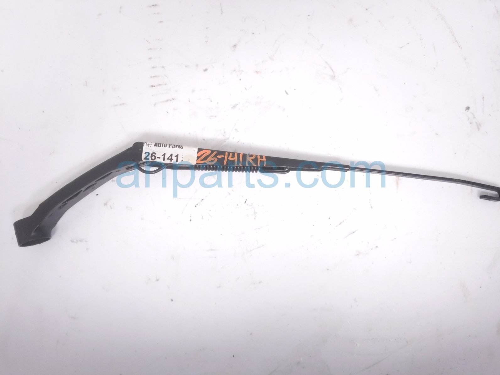 Toyota RH WINDSHIELD WIPER ARM