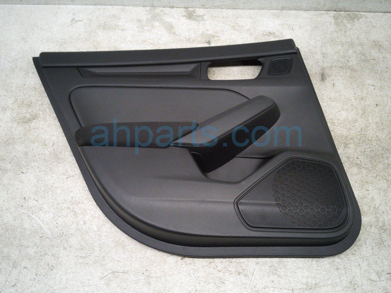 Honda RR/LH INTERIOR DOOR PANEL - RED