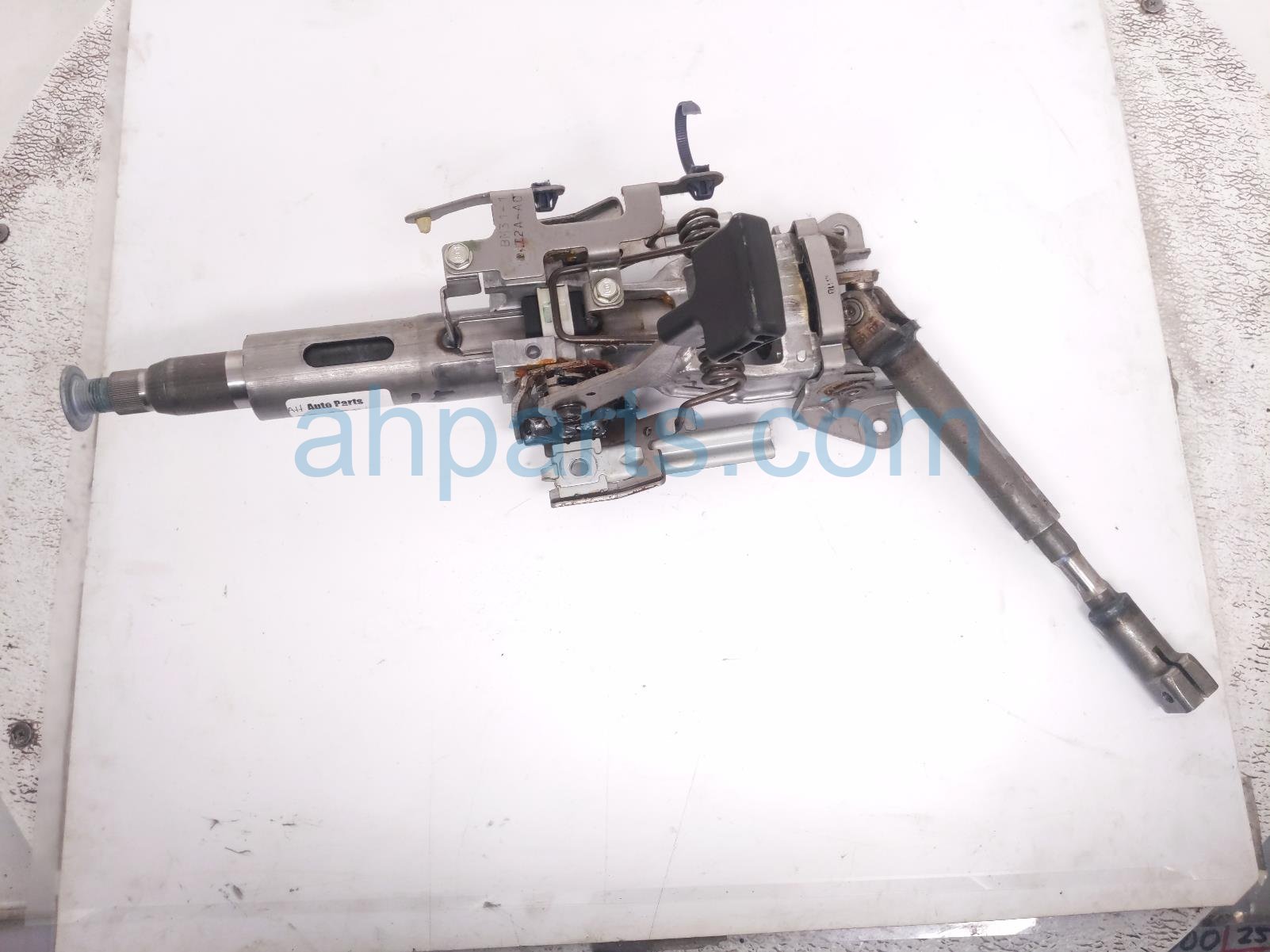 Honda STEERING COLUMN ASSY - 2.4L AT FWD