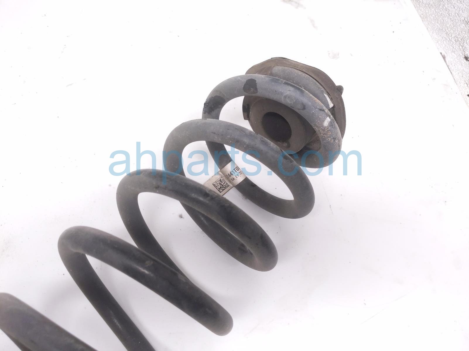 2022 Acura TLX Strut / Rear Driver Coil Spring 2.0l Fwd 52441 TZ4 A01 Replacement 2022 Acura TLX Strut / Rear Driver Coil Spring 2.0l Fwd 52441 TZ4 A01 Replacement thumbnail