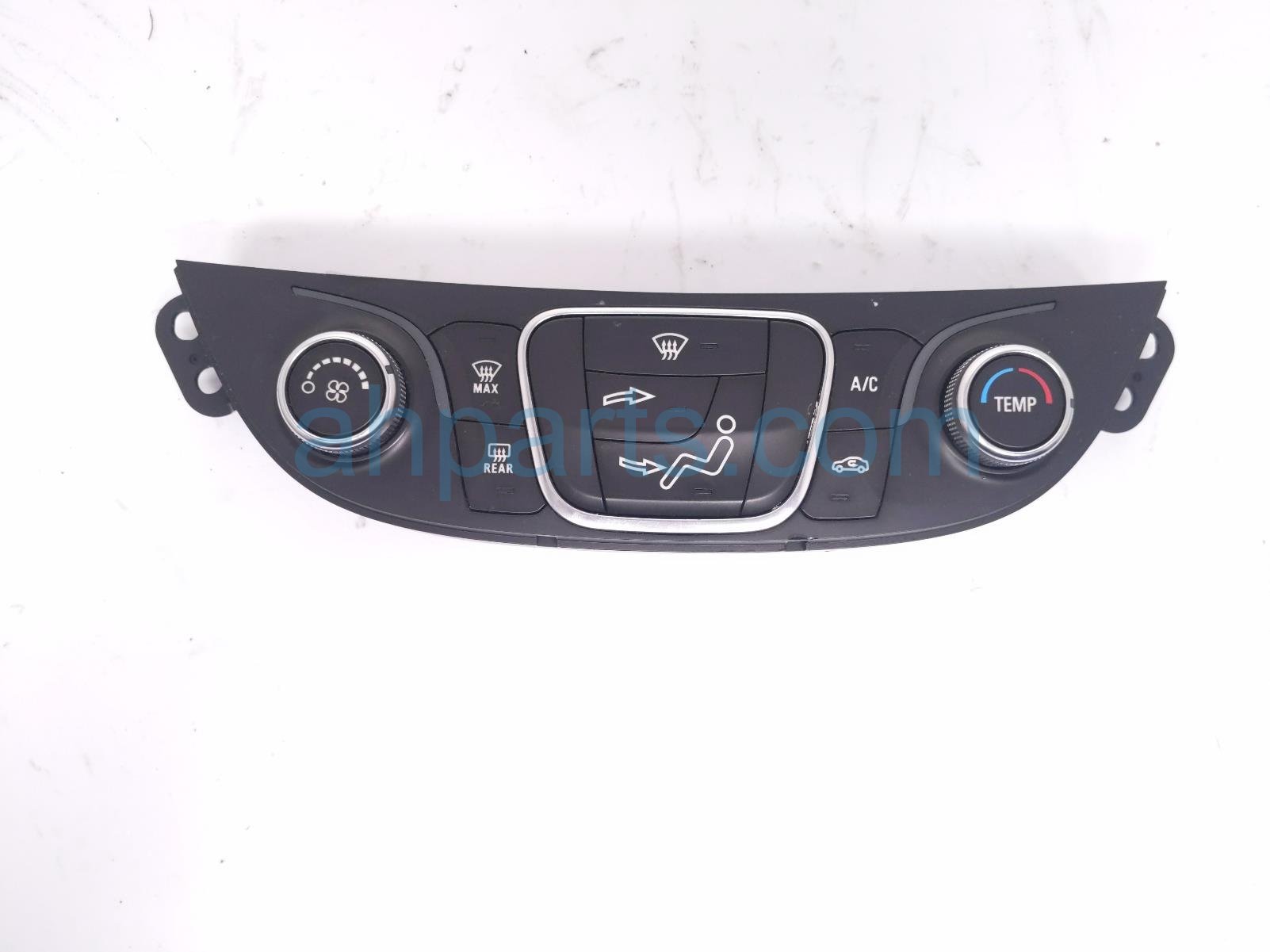 2017 Chevy Malibu Temperature Climate Heater/ac Control(on Dash) 84178406 Replacement 2017 Chevy Malibu Temperature Climate Heater/ac Control(on Dash) 84178406 Replacement thumbnail