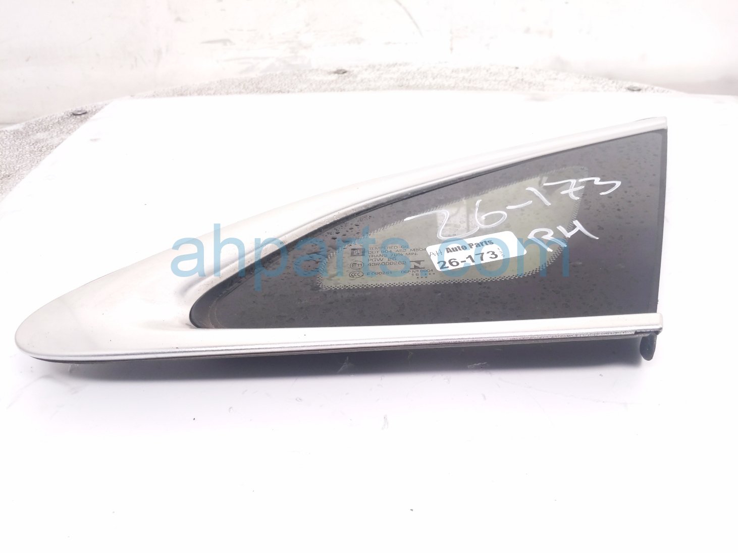 2017 Chevy Malibu Passenger Quarter Window Glass 84105732 Replacement 2017 Chevy Malibu Passenger Quarter Window Glass 84105732 Replacement thumbnail