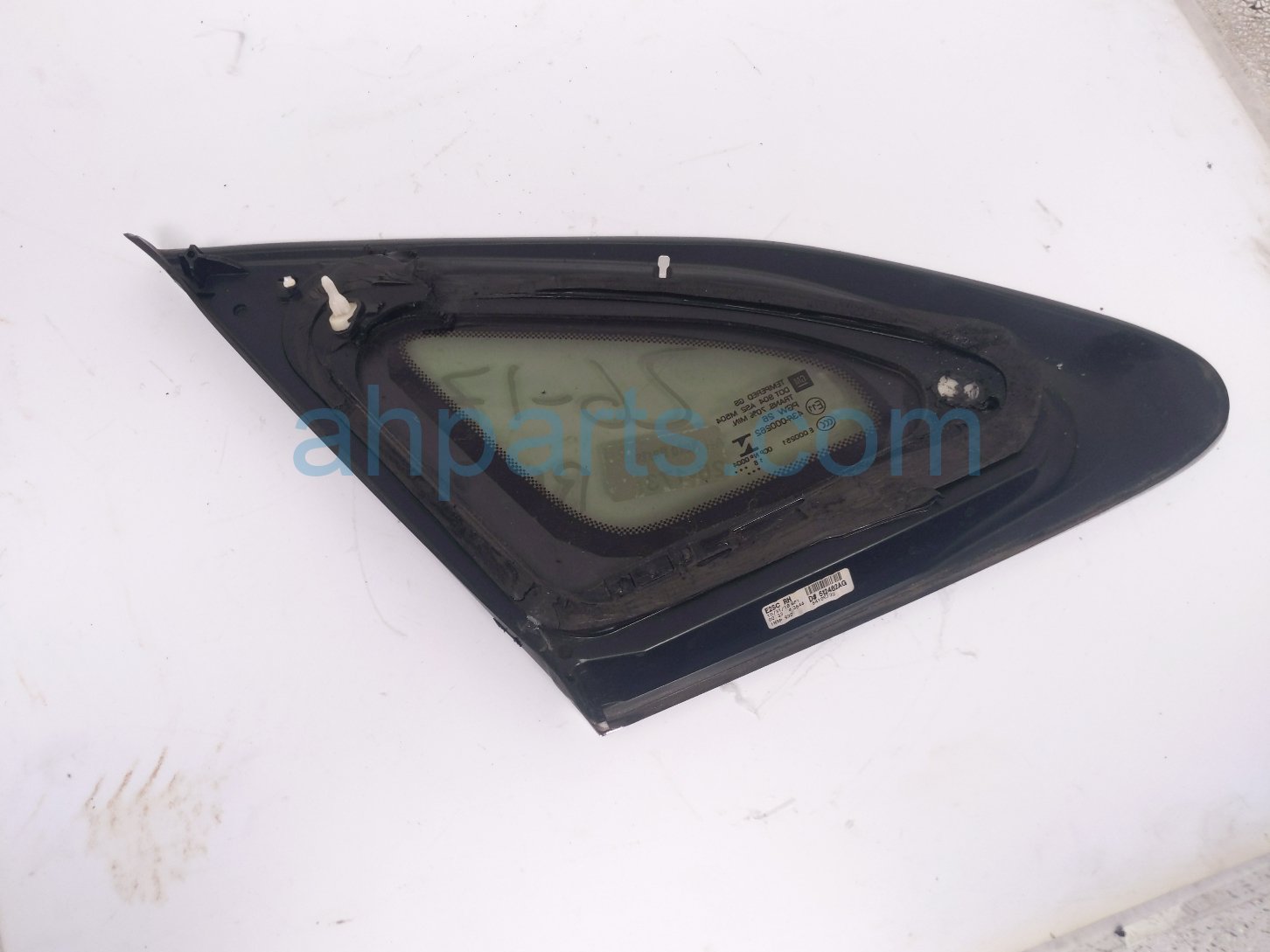 2017 Chevy Malibu Passenger Quarter Window Glass 84105732 Replacement 2017 Chevy Malibu Passenger Quarter Window Glass 84105732 Replacement thumbnail