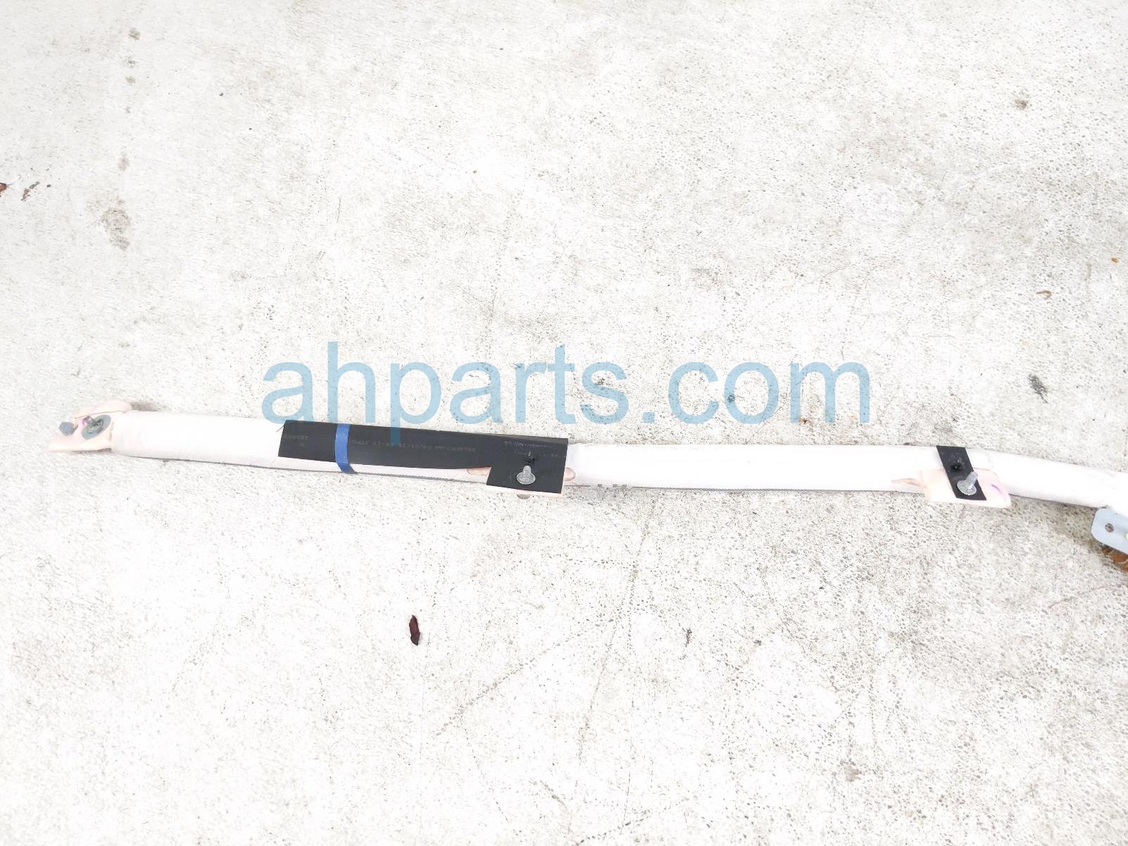 2017 Chevy Malibu Driver Roof Curtain Airbag 84144160 Replacement 2017 Chevy Malibu Driver Roof Curtain Airbag 84144160 Replacement thumbnail