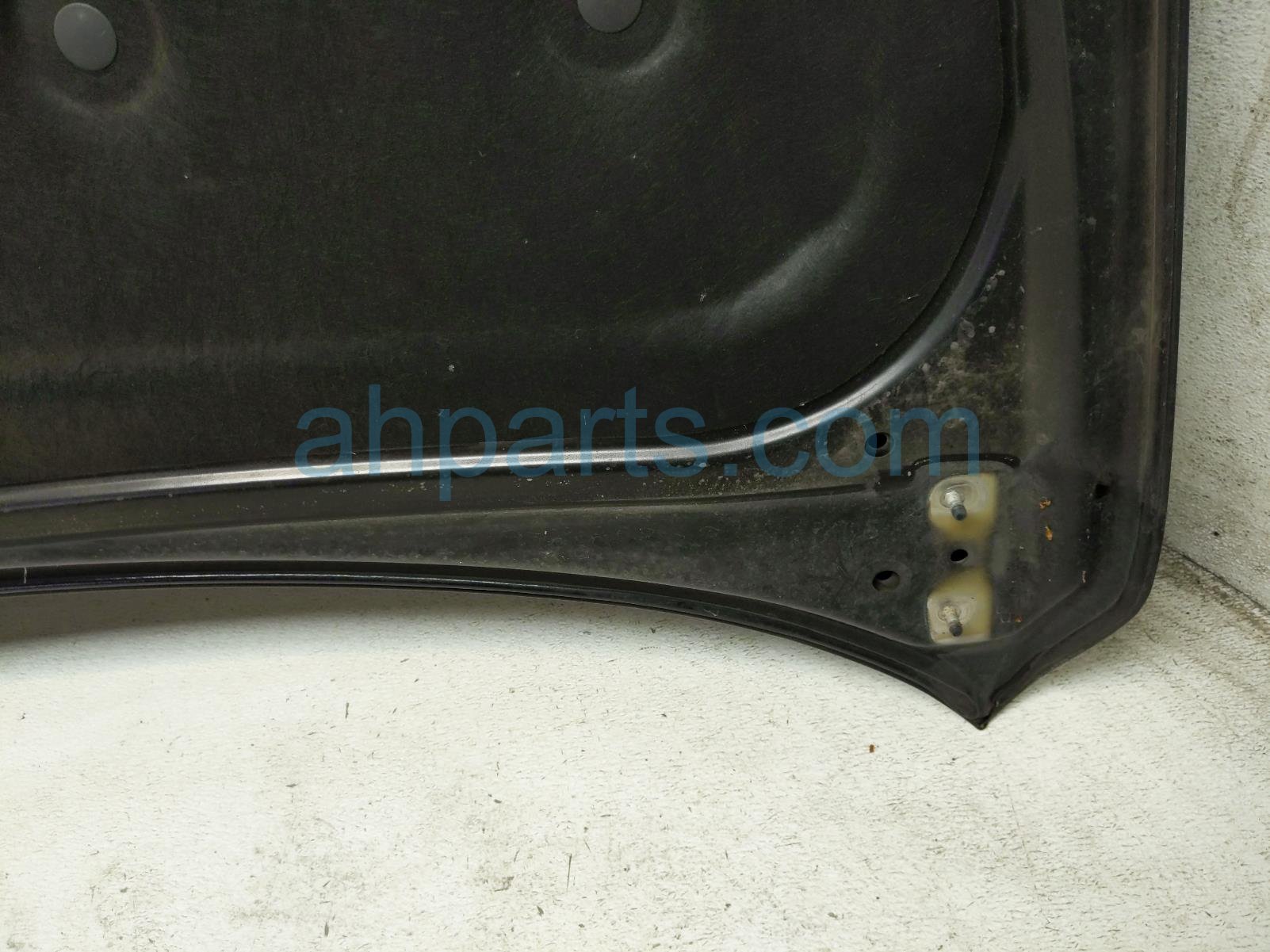 2017 Chevy Malibu Hood Black 84273742 Replacement 2017 Chevy Malibu Hood Black 84273742 Replacement thumbnail