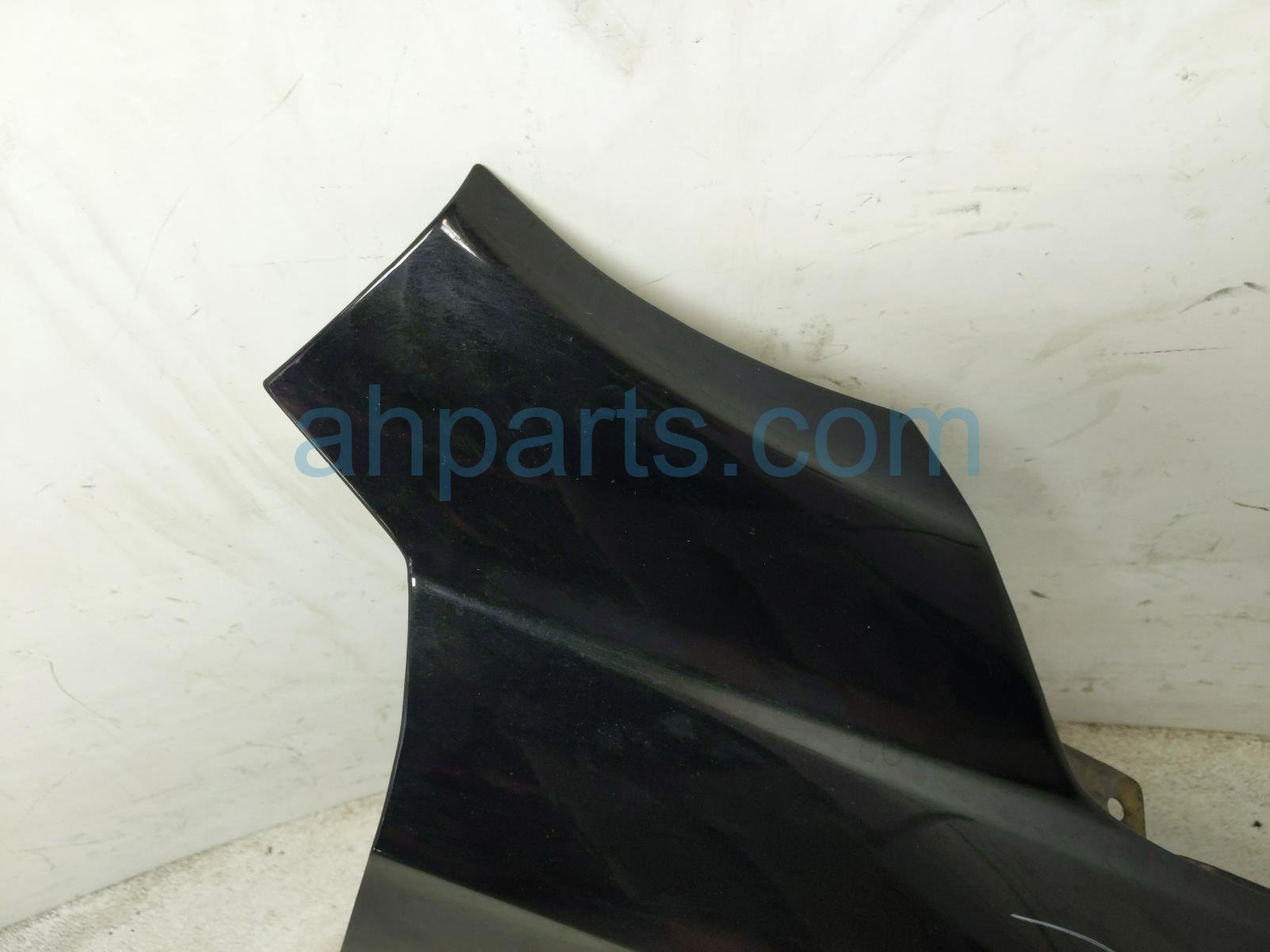 2017 Chevy Malibu Front Passenger Fender Black 84166457 Replacement 2017 Chevy Malibu Front Passenger Fender Black 84166457 Replacement thumbnail