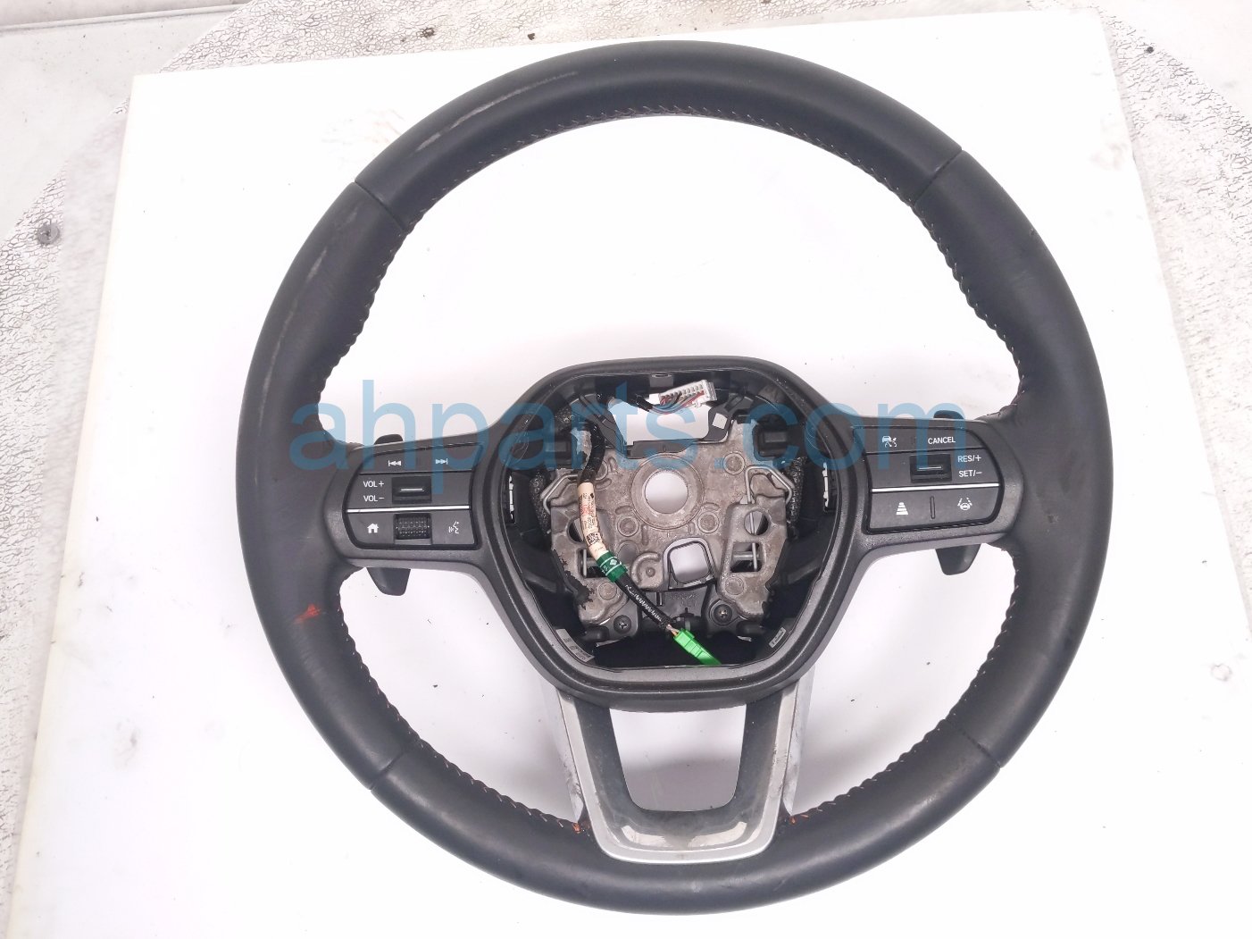 Honda STEERING WHEEL - BLACK