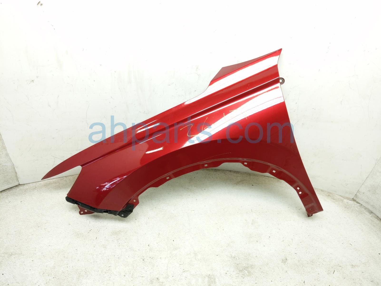 Honda LH FENDER - RED