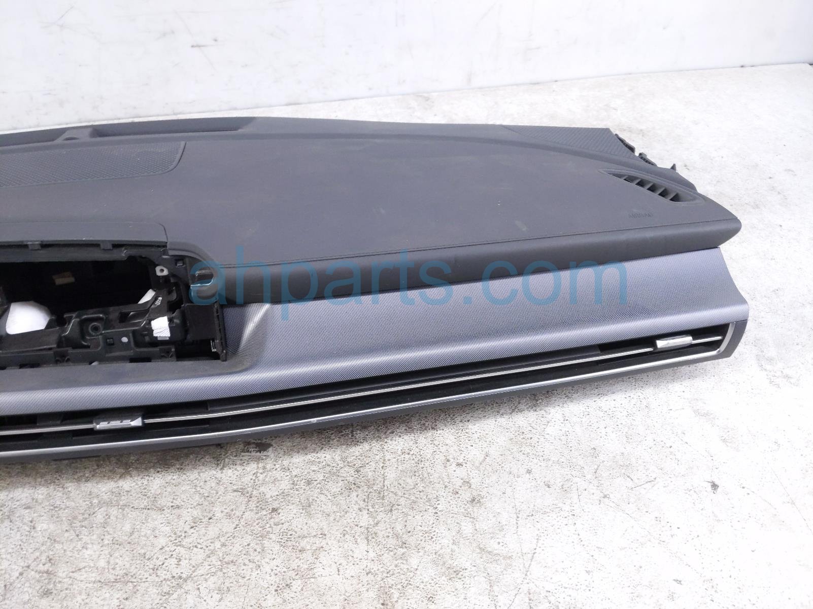 2024 Hyundai Sonata Dashboard W/ Airbag 84710 L1AA0 NNB Replacement 2024 Hyundai Sonata Dashboard W/ Airbag 84710 L1AA0 NNB Replacement thumbnail