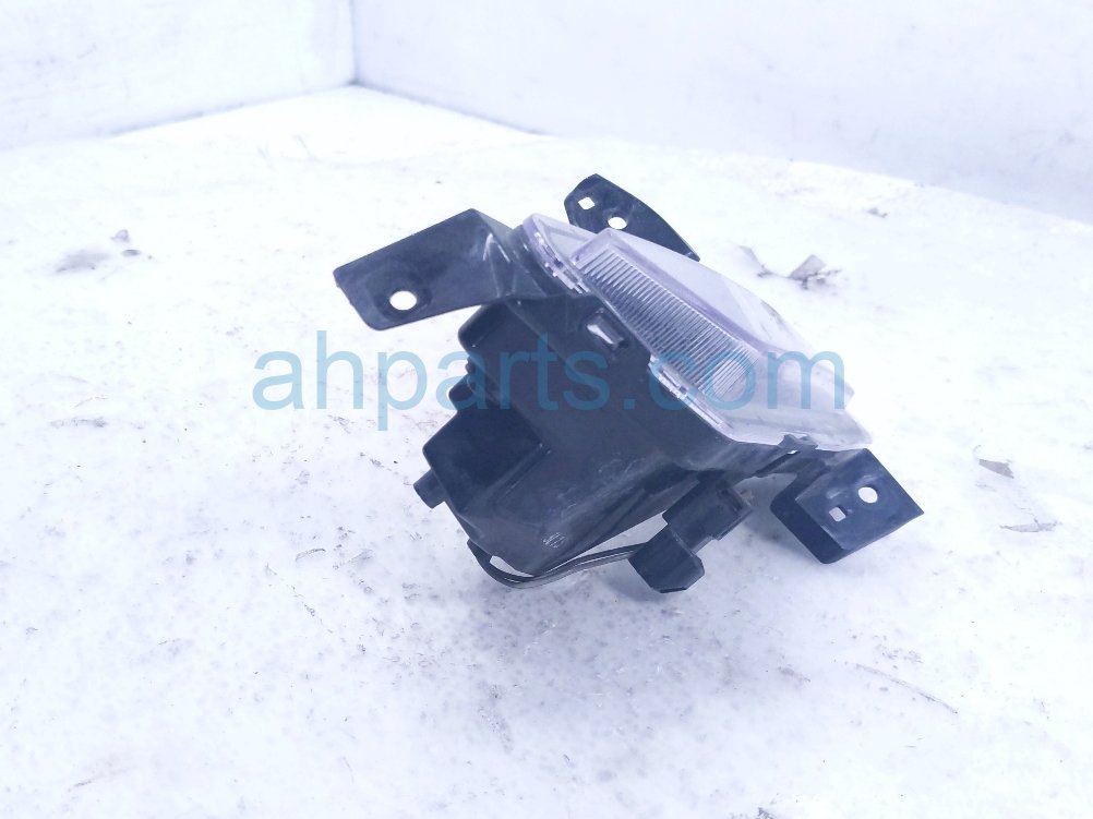 2024 Hyundai Sonata Driver Turn Signal Lamp / Light 921A1 L1500 Replacement 2024 Hyundai Sonata Driver Turn Signal Lamp / Light 921A1 L1500 Replacement thumbnail