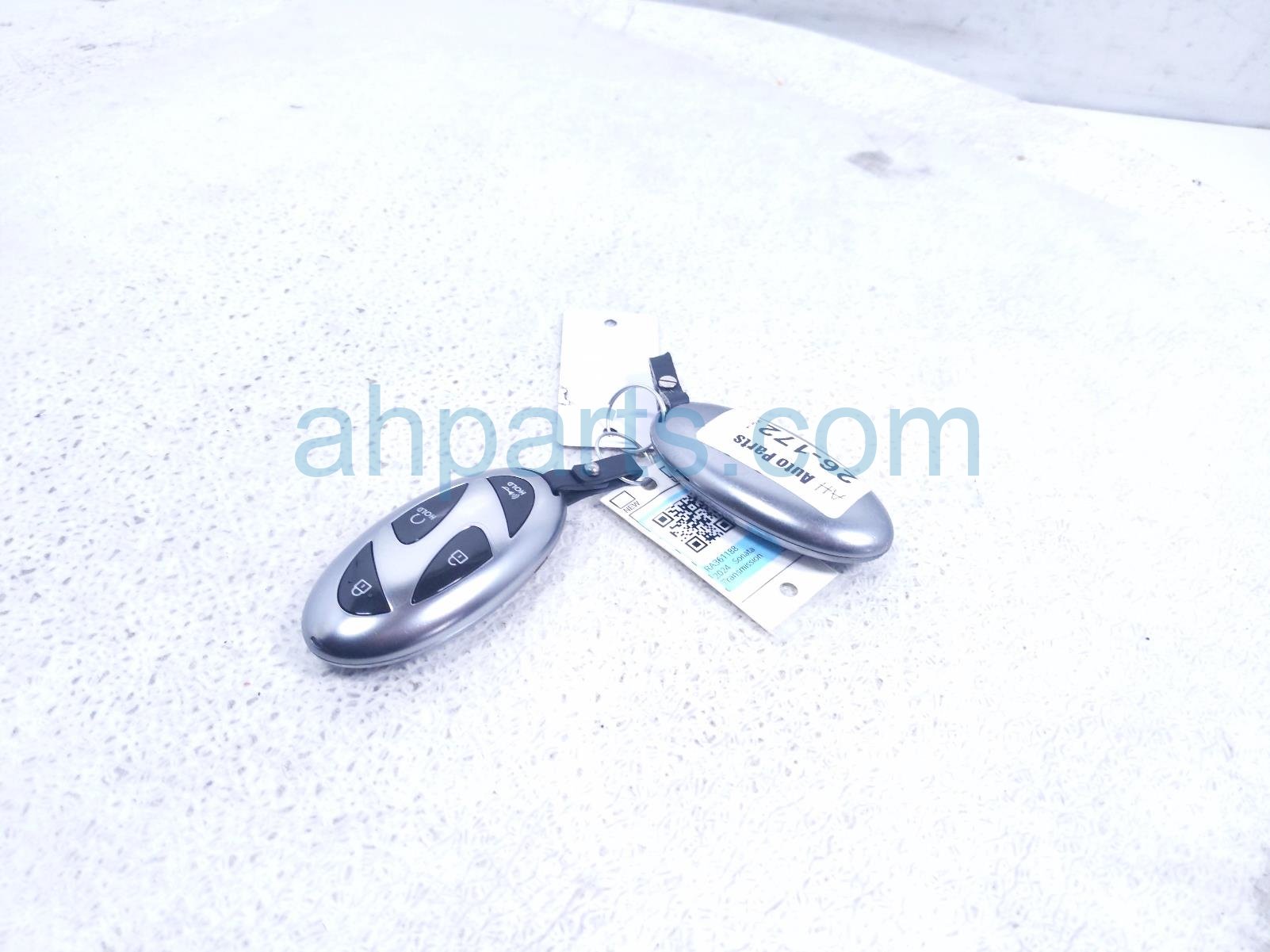 2024 Hyundai Sonata Single Keyless Remote Fob 95440 L1760 Replacement 2024 Hyundai Sonata Single Keyless Remote Fob 95440 L1760 Replacement thumbnail