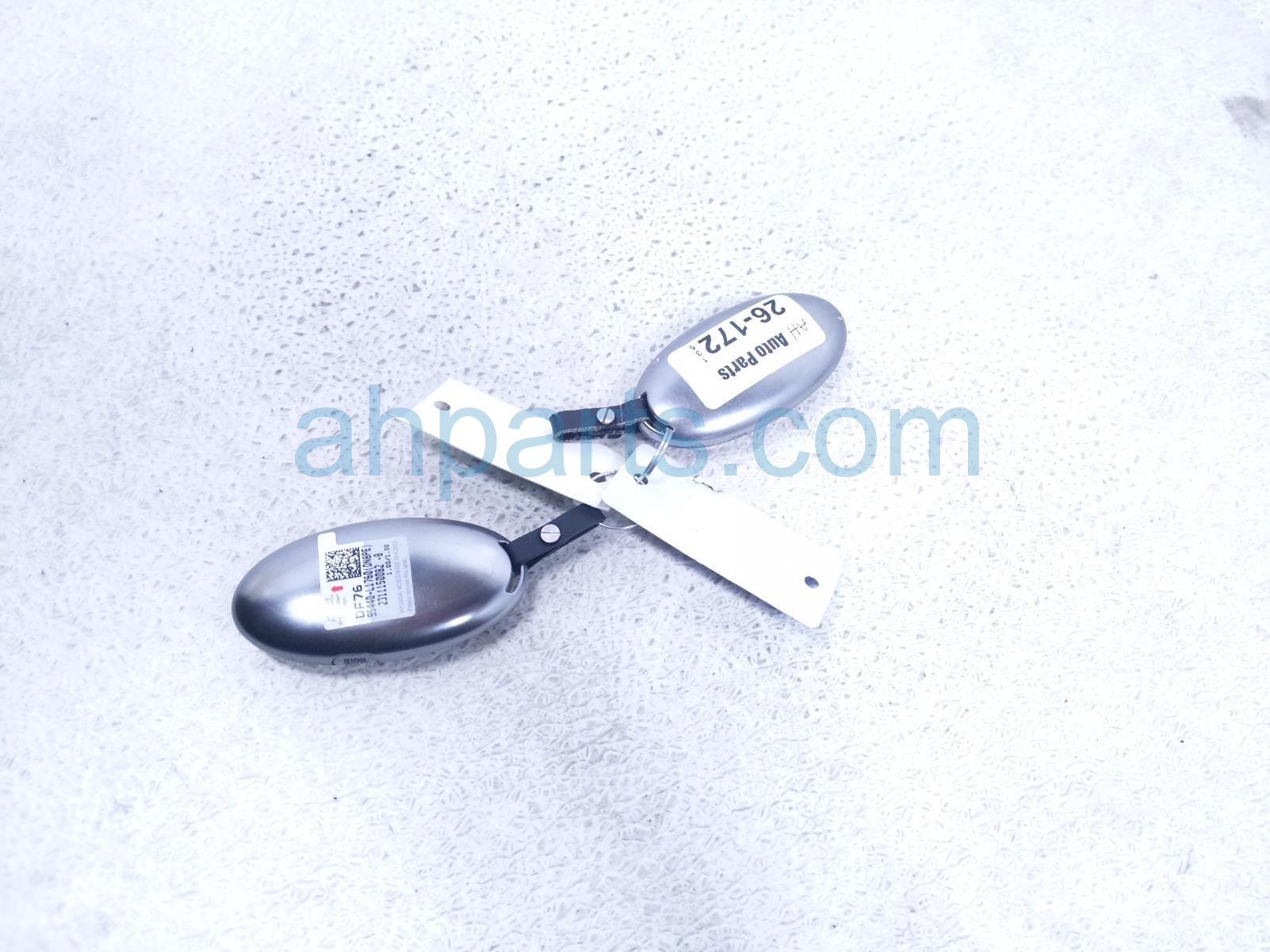 2024 Hyundai Sonata Single Keyless Remote Fob 95440 L1760 Replacement 2024 Hyundai Sonata Single Keyless Remote Fob 95440 L1760 Replacement thumbnail