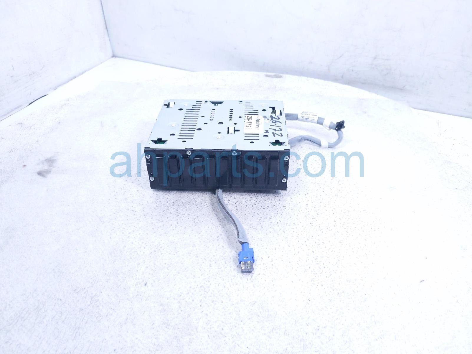 2024 Hyundai Sonata Radio Head Unit Receiver 96560 L1GG0 Replacement 2024 Hyundai Sonata Radio Head Unit Receiver 96560 L1GG0 Replacement thumbnail