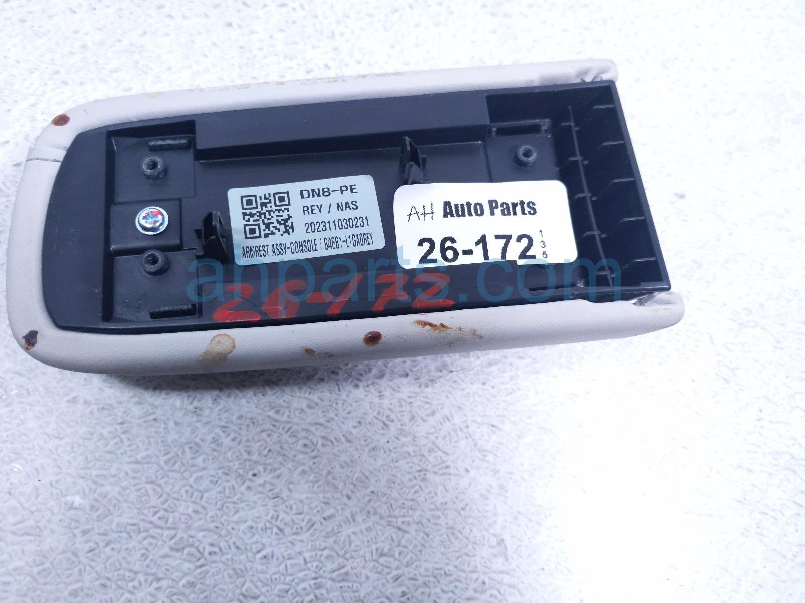 2024 Hyundai Sonata Center Console Lid/armrest Grey 84661 L1GA0 NNB Replacement 2024 Hyundai Sonata Center Console Lid/armrest Grey 84661 L1GA0 NNB Replacement thumbnail