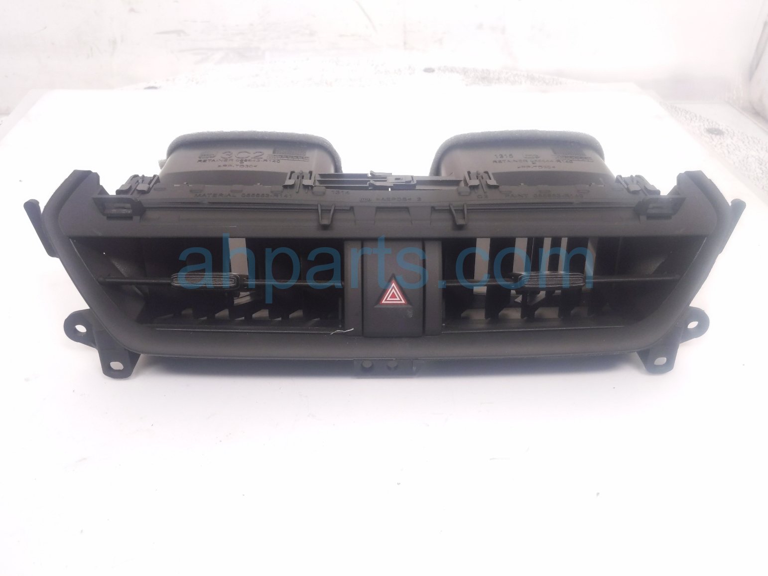 2024 Toyota Rav 4 Center Dash Air Vent W/hazard Blk 55670 0R140 Replacement 2024 Toyota Rav 4 Center Dash Air Vent W/hazard Blk 55670 0R140 Replacement thumbnail