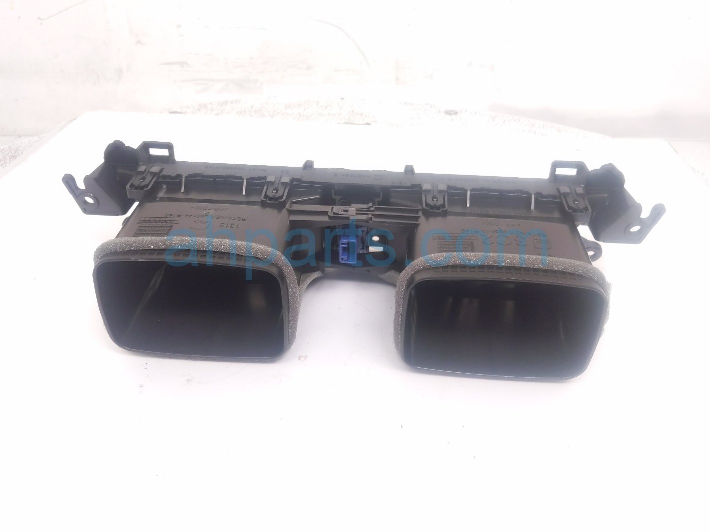 2024 Toyota Rav 4 Center Dash Air Vent W/hazard Blk 55670 0R140 Replacement 2024 Toyota Rav 4 Center Dash Air Vent W/hazard Blk 55670 0R140 Replacement thumbnail