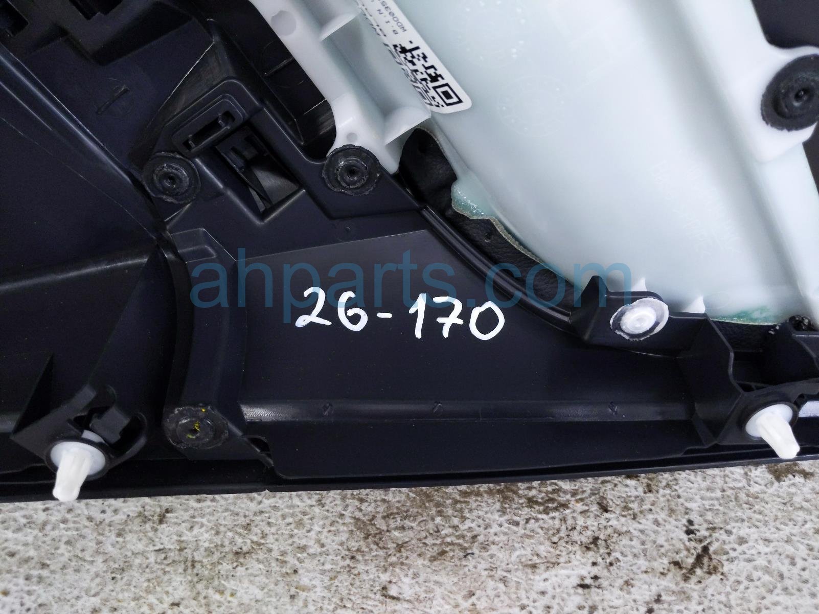2024 Toyota Rav 4 Trim / Liner Rear Driver Interior Door Panel Black 67640 0R133 C2 Replacement 2024 Toyota Rav 4 Trim / Liner Rear Driver Interior Door Panel Black 67640 0R133 C2 Replacement thumbnail