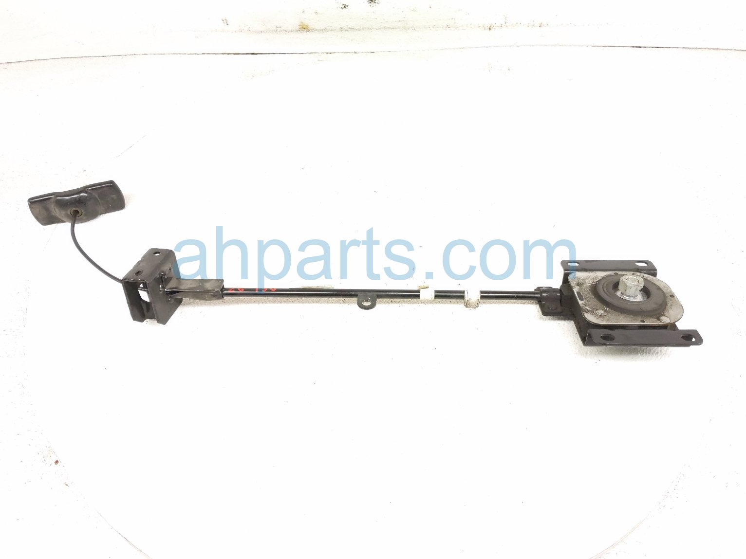 Toyota SPARE TIRE HOIST CARRIER ASSY
