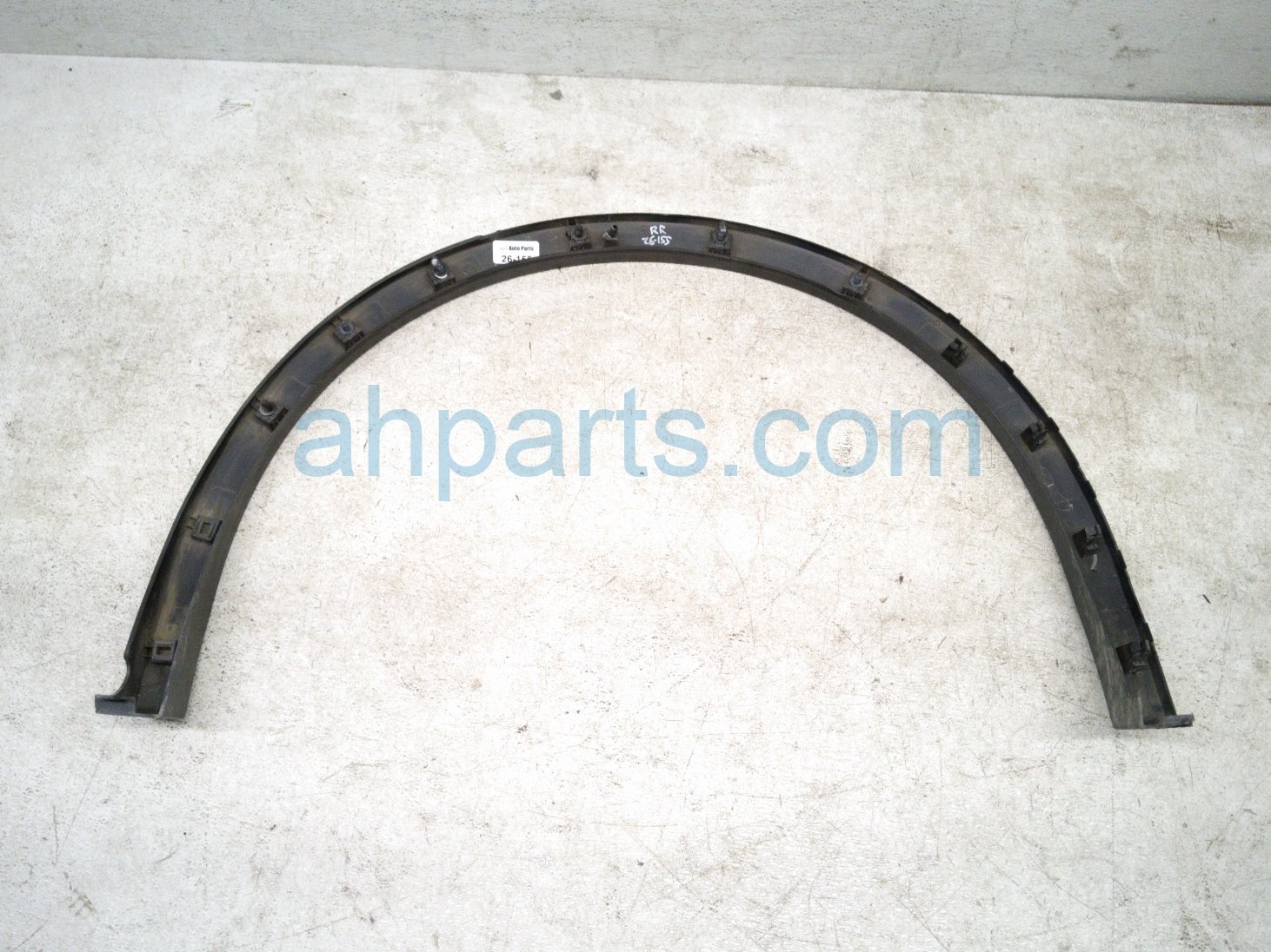 2024 Volkswagen Tiguan Rear Passenger Wheel Opening Molding Silver 5NN854820 Replacement 2024 Volkswagen Tiguan Rear Passenger Wheel Opening Molding Silver 5NN854820 Replacement thumbnail