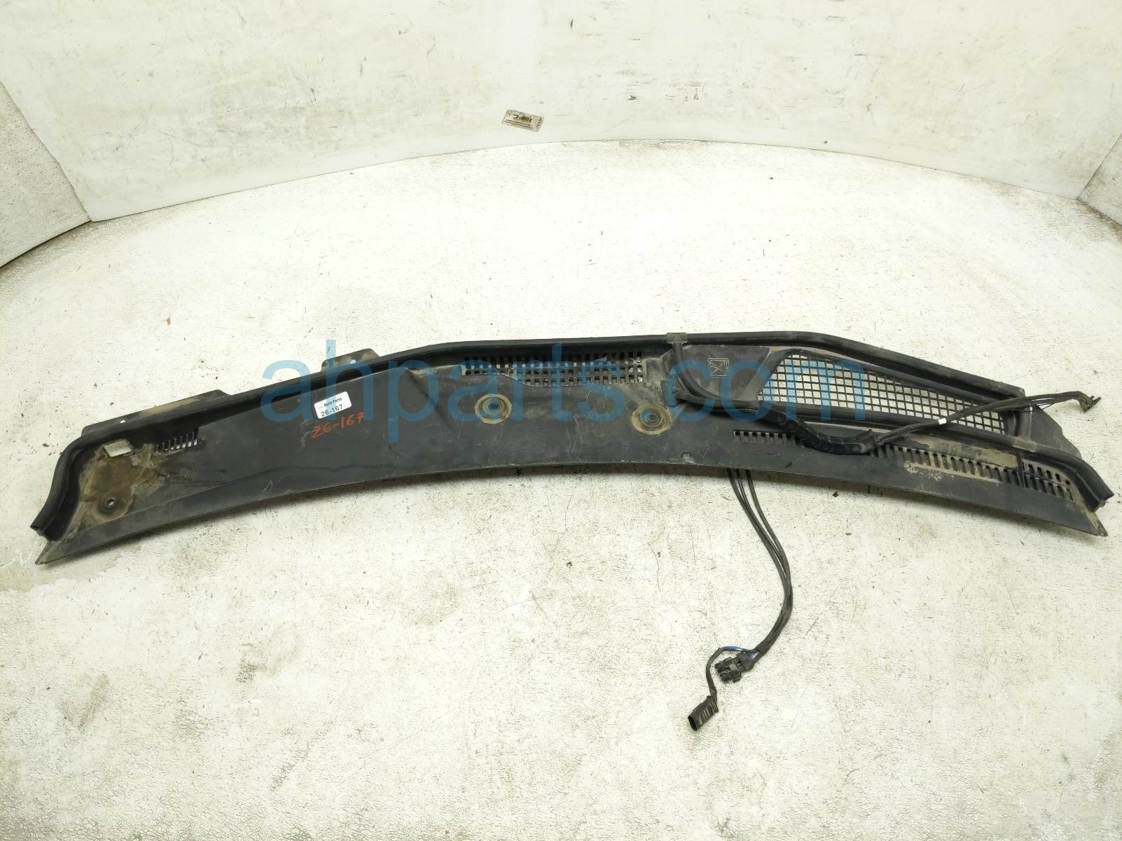 2020 Mercedes S560 Windshield Cowl Cover Panel 222 830 00 28 Replacement 2020 Mercedes S560 Windshield Cowl Cover Panel 222 830 00 28 Replacement thumbnail