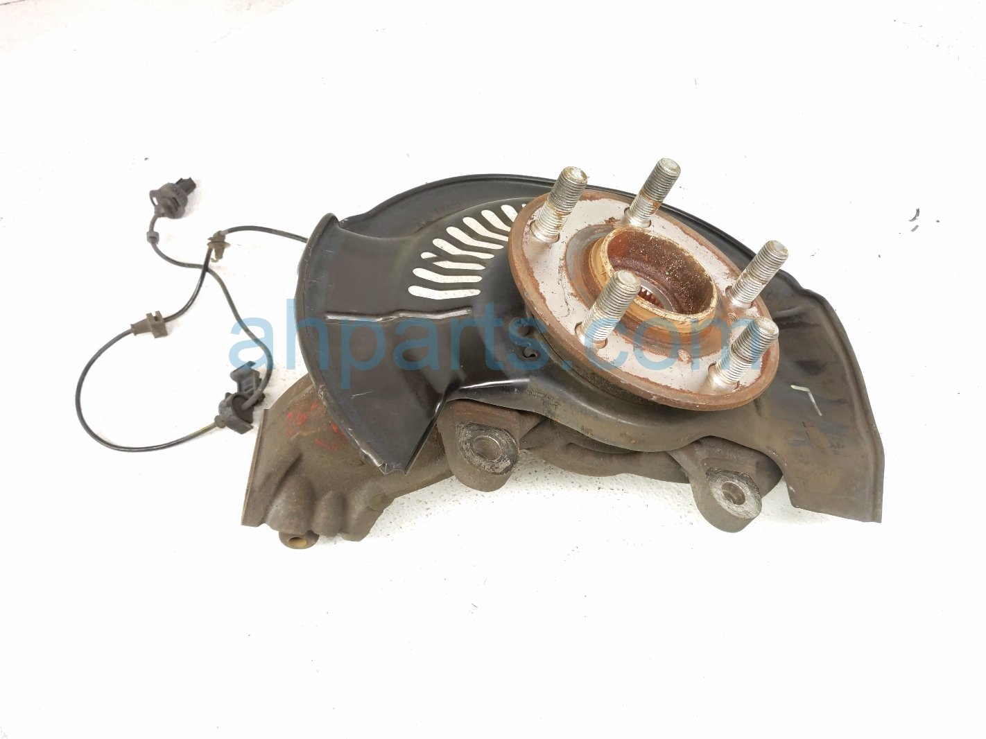 Toyota FR/LH SPINDLE KNUCKLE HUB - AWD