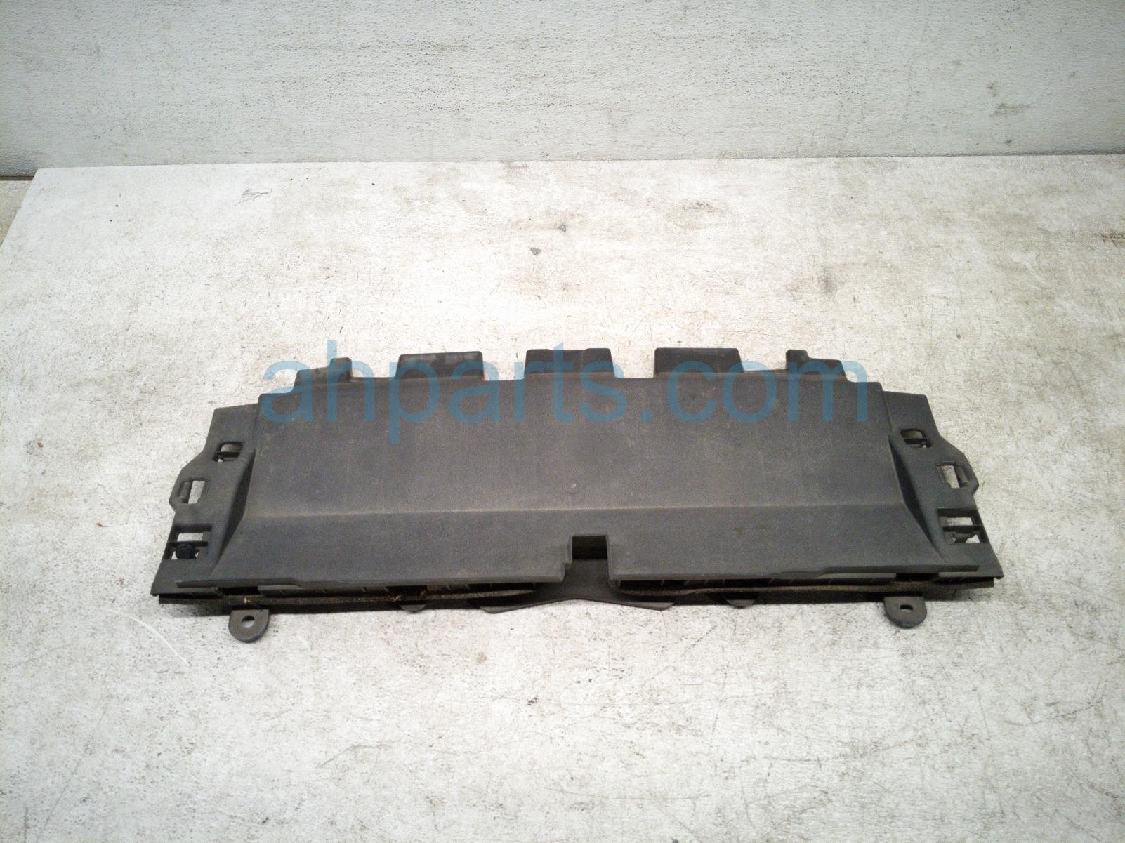 Lexus FRONT RADIATOR SUPPORT SPLASH SHIELD