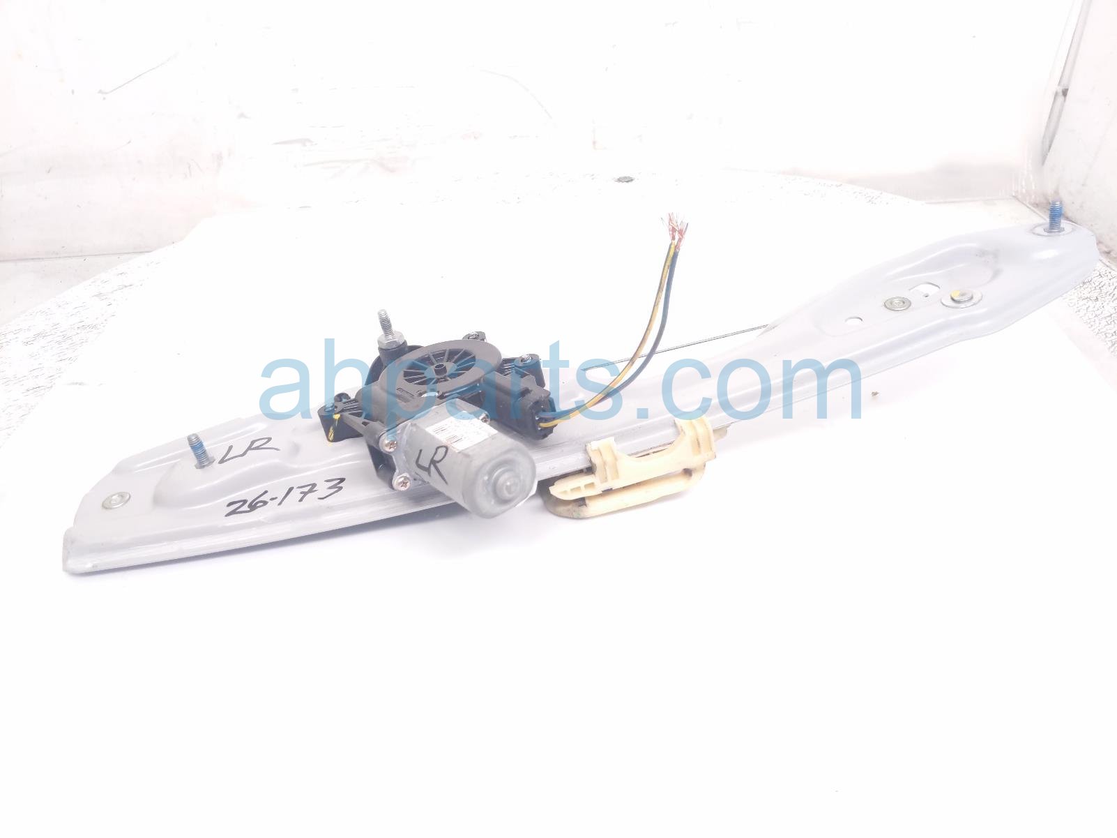 2017 Chevy Malibu Rear Driver Window Regulator W/motor 84948221 Replacement 2017 Chevy Malibu Rear Driver Window Regulator W/motor 84948221 Replacement thumbnail