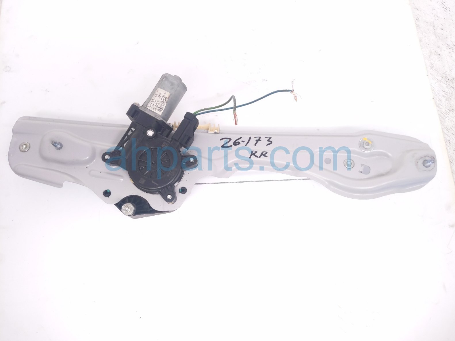 2017 Chevy Malibu Rear Passenger Window Regulator W/motor 84948222 Replacement 2017 Chevy Malibu Rear Passenger Window Regulator W/motor 84948222 Replacement thumbnail