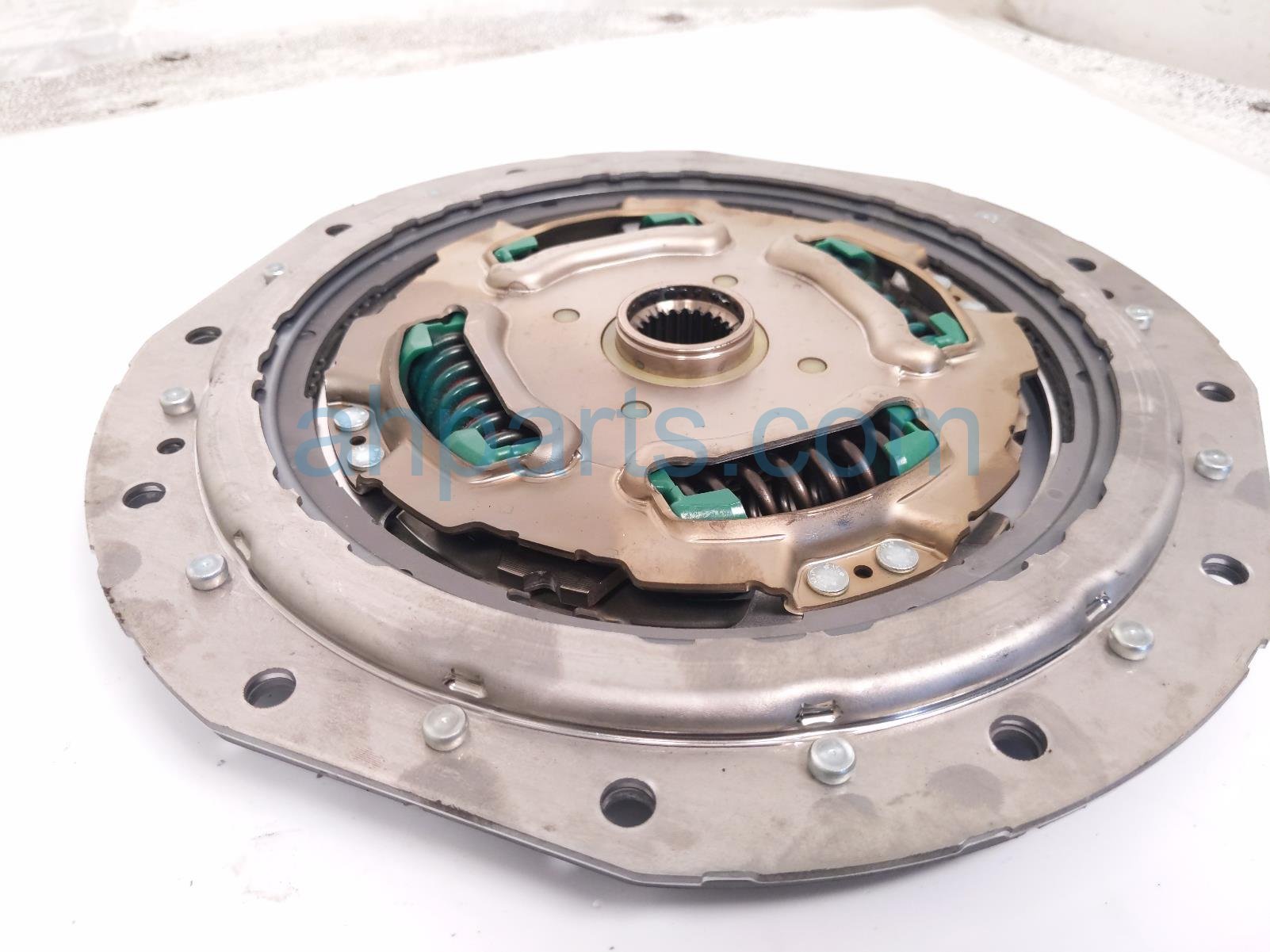 2024 Toyota Rav 4 Clutch Disc 2.5l A/t Awd 88410 17040 Replacement 2024 Toyota Rav 4 Clutch Disc 2.5l A/t Awd 88410 17040 Replacement thumbnail