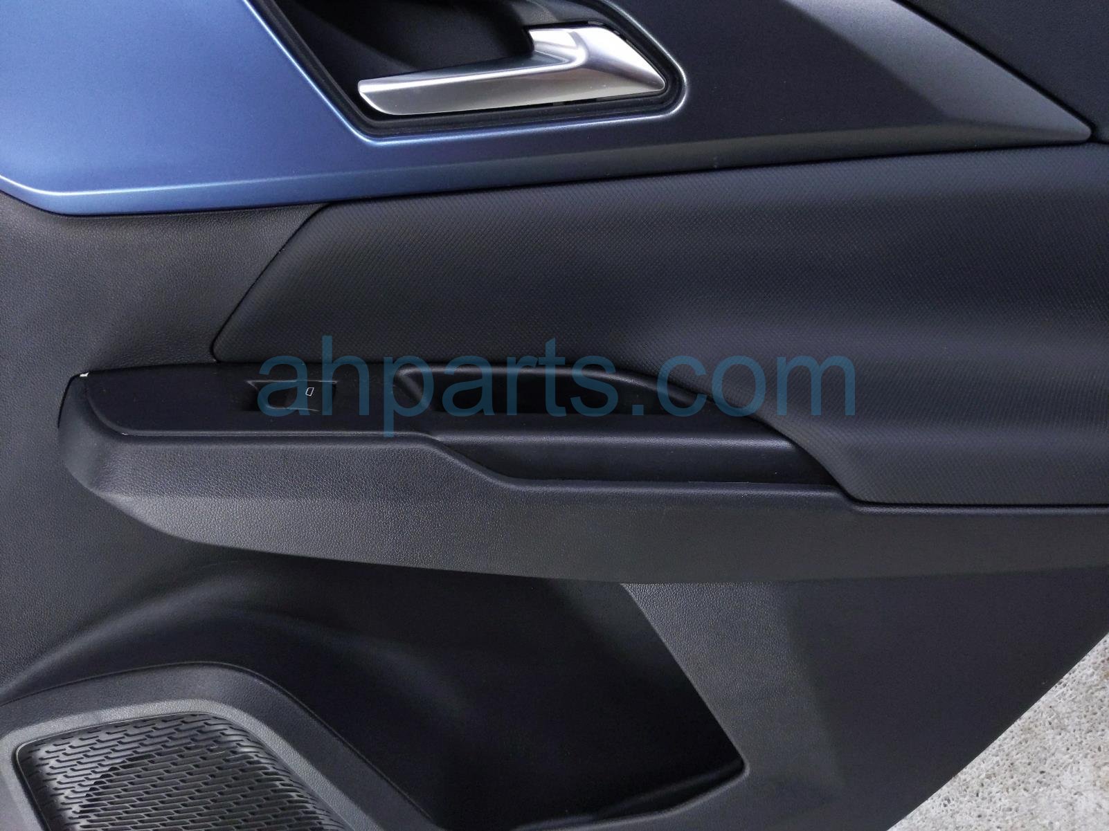 2026 Chevy Equinoxev Trim / Liner Rear Passenger Interior Door Panel Black 86278874 Replacement 2026 Chevy Equinoxev Trim / Liner Rear Passenger Interior Door Panel Black 86278874 Replacement thumbnail