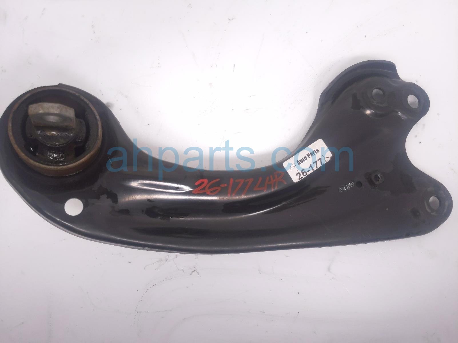 Honda RR/LH TRAILING LOWER CONTROL ARM