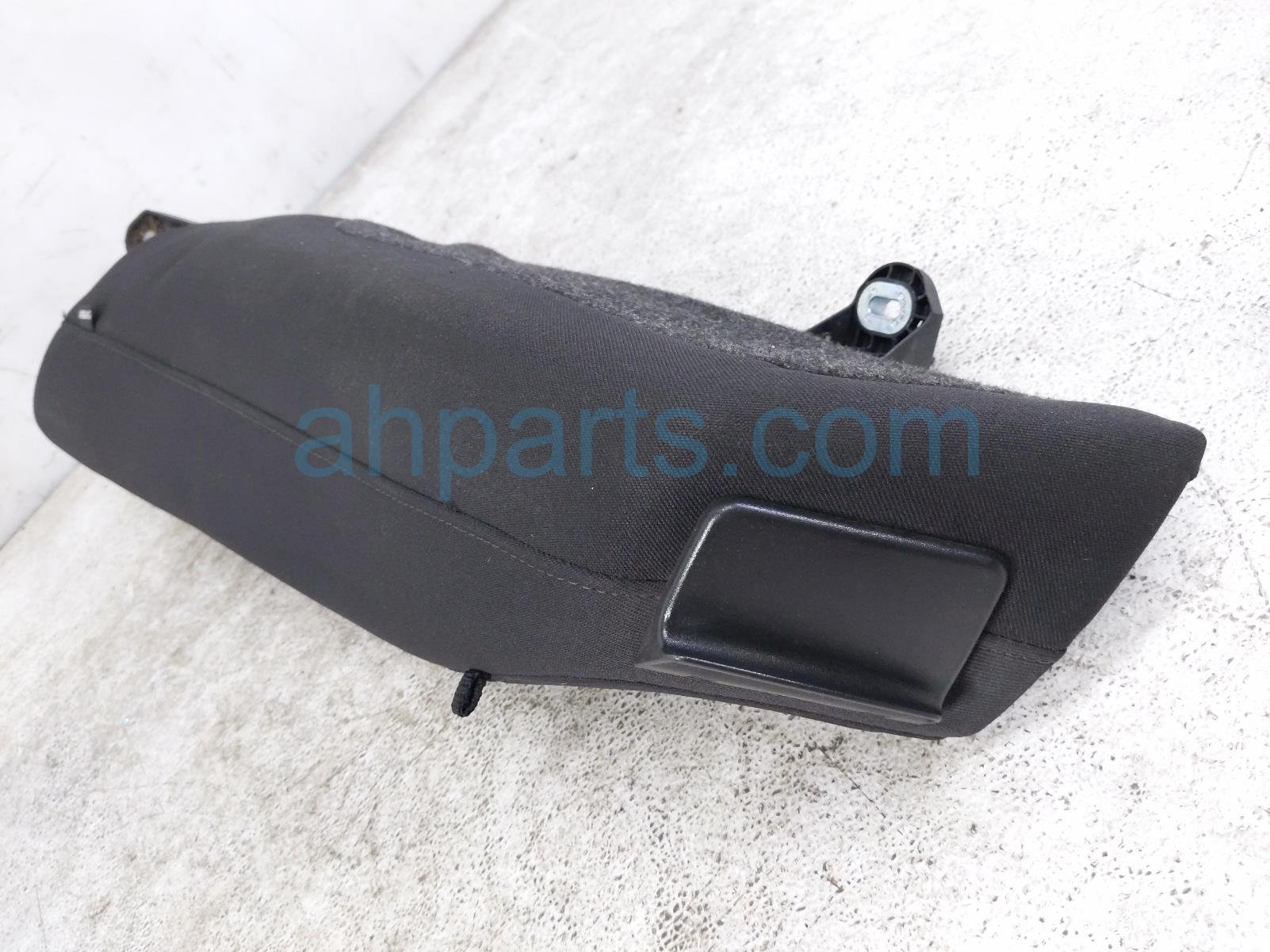 2017 Chevy Malibu Airbag Rear Driver Seat Air Bag Black Cloth 84162505 Replacement 2017 Chevy Malibu Airbag Rear Driver Seat Air Bag Black Cloth 84162505 Replacement thumbnail
