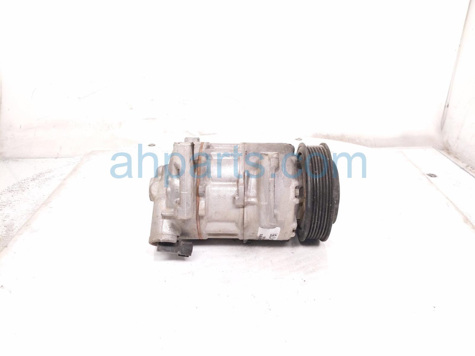 2019 Chrysler 300 Air + Clutch Ac Pump / Compressor 68160395AE Replacement 2019 Chrysler 300 Air + Clutch Ac Pump / Compressor 68160395AE Replacement thumbnail