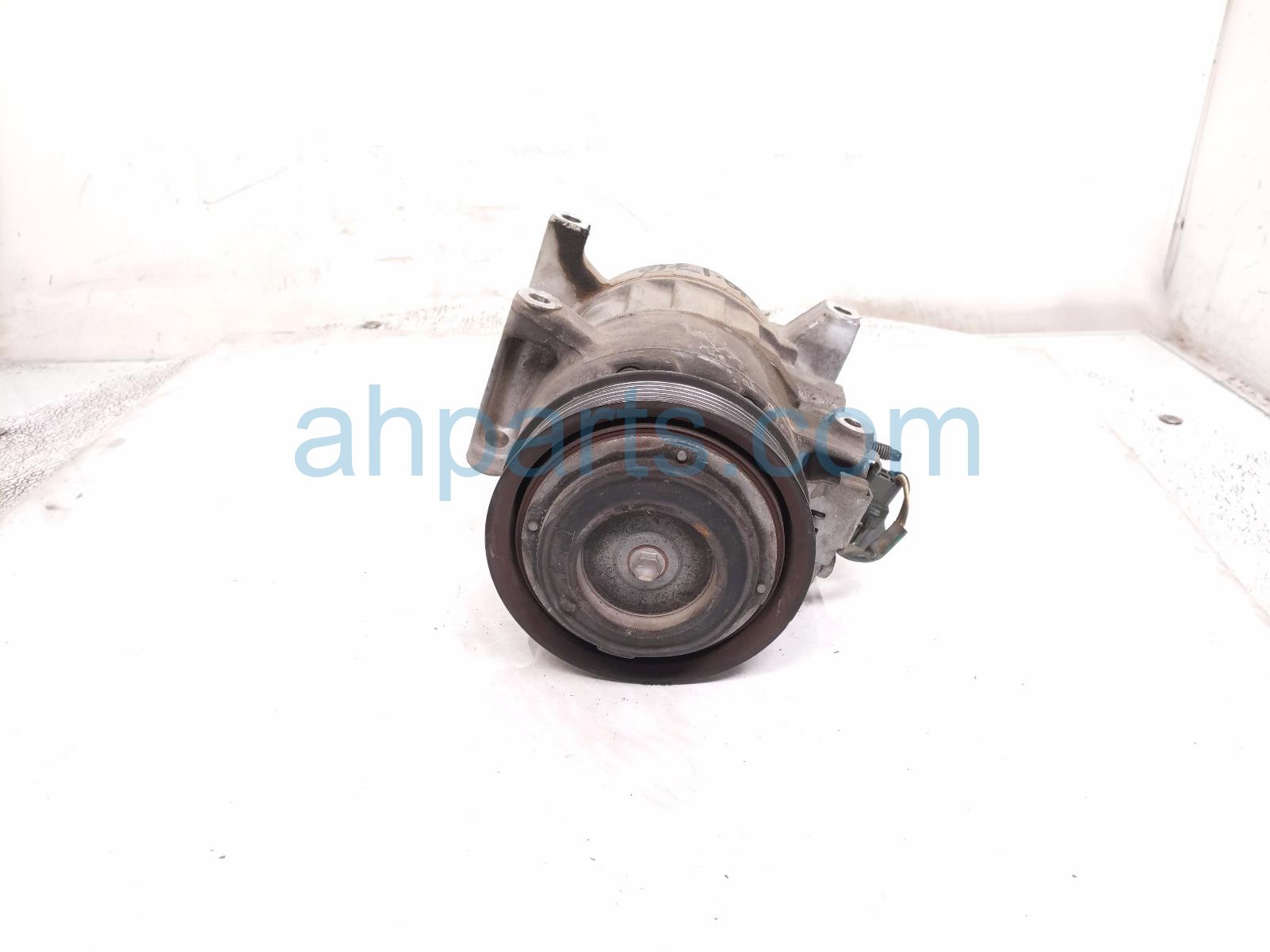 2019 Chrysler 300 Air + Clutch Ac Pump / Compressor 68160395AE Replacement 2019 Chrysler 300 Air + Clutch Ac Pump / Compressor 68160395AE Replacement thumbnail