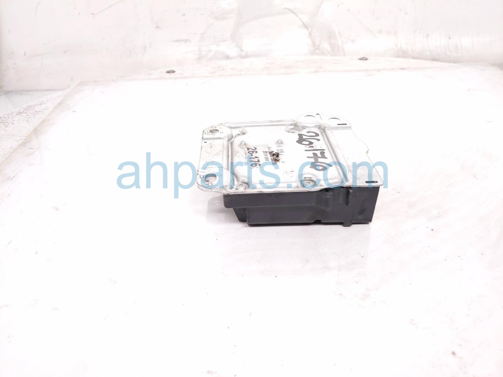 2019 Chrysler 300 Srs Airbag Computer 2 Blown Ab 68371752AA Replacement 2019 Chrysler 300 Srs Airbag Computer 2 Blown Ab 68371752AA Replacement thumbnail