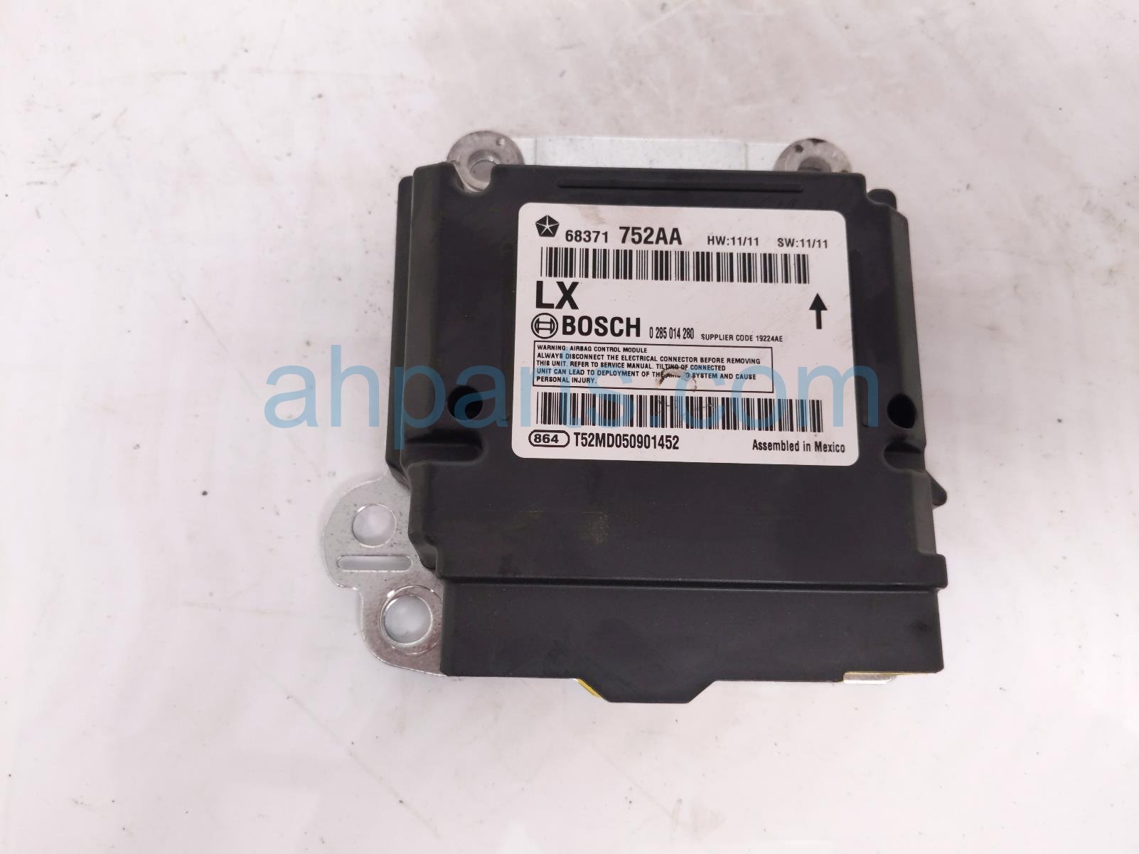2019 Chrysler 300 Srs Airbag Computer 2 Blown Ab 68371752AA Replacement 2019 Chrysler 300 Srs Airbag Computer 2 Blown Ab 68371752AA Replacement thumbnail