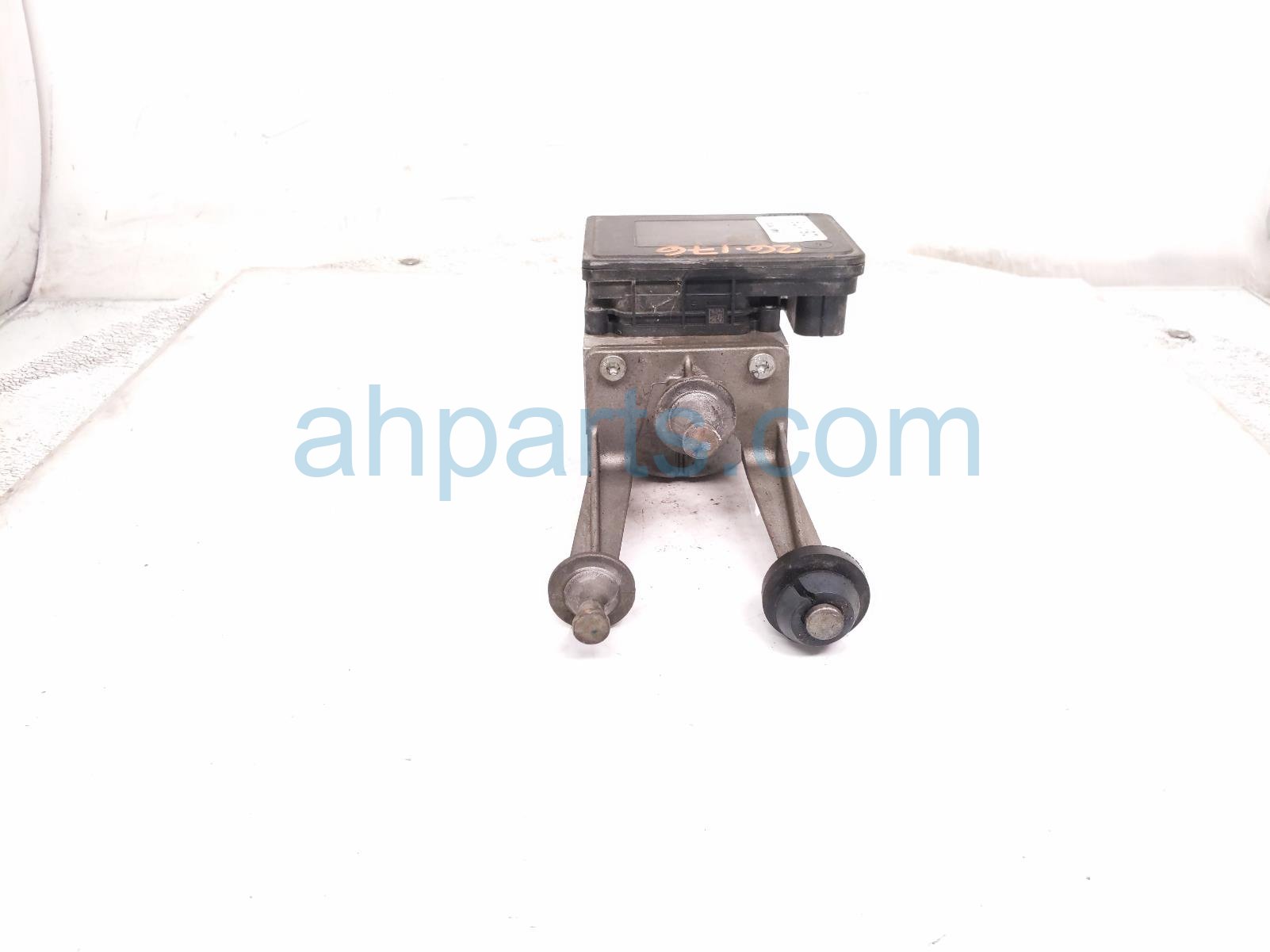 2019 Chrysler 300 (anti Lock Brake) Abs/vsa Pump Modulator 68394697AD Replacement 2019 Chrysler 300 (anti Lock Brake) Abs/vsa Pump Modulator 68394697AD Replacement thumbnail