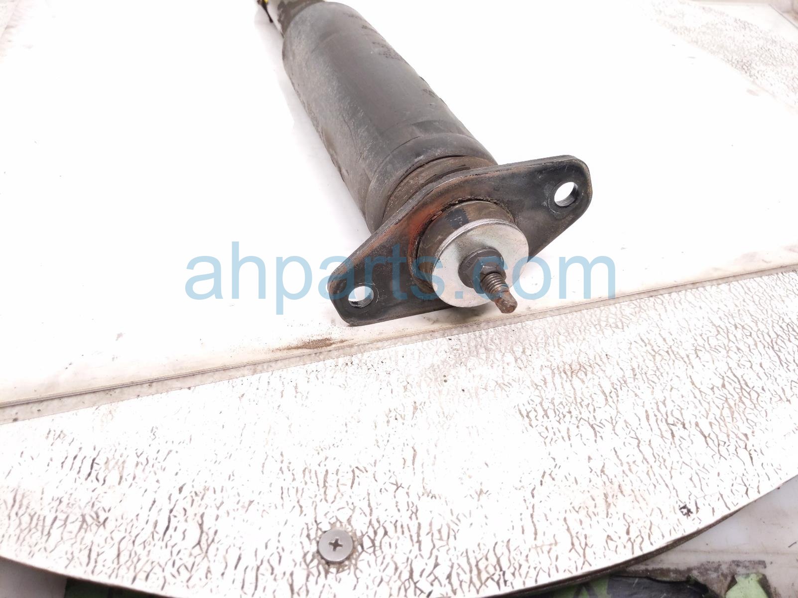 2019 Chrysler 300 Strut / Spring / Rear Passenger Shock Absorber 68072164AF Replacement 2019 Chrysler 300 Strut / Spring / Rear Passenger Shock Absorber 68072164AF Replacement thumbnail