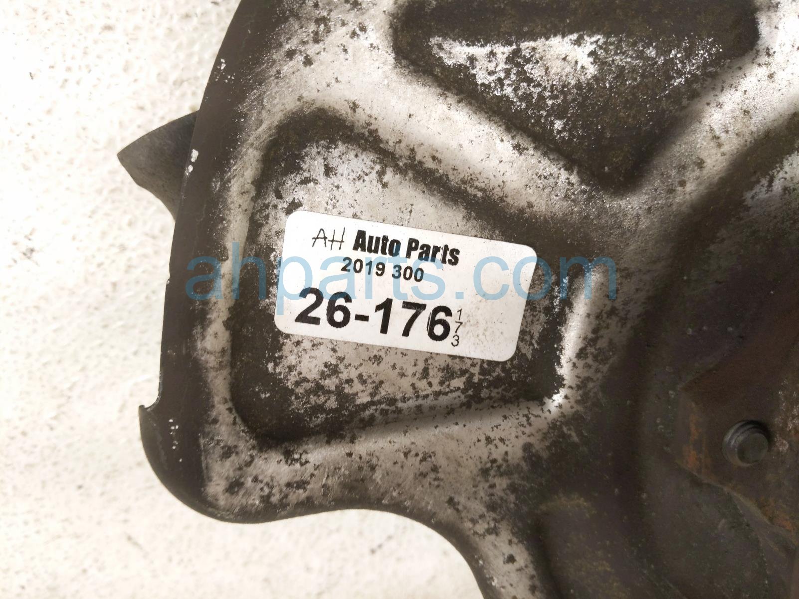 2019 Chrysler 300 Front Driver Spindle Knuckle Hub Awd 5181896AD Replacement 2019 Chrysler 300 Front Driver Spindle Knuckle Hub Awd 5181896AD Replacement thumbnail