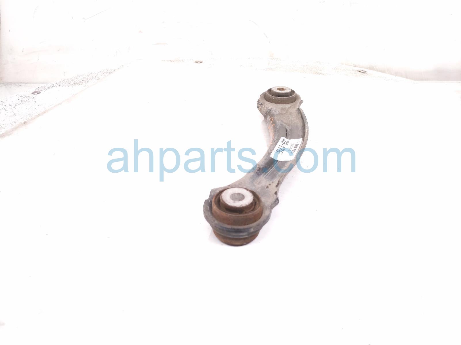 2019 Chrysler 300 Rear Passenger Forward Upper Control Arm 68206294AB Replacement 2019 Chrysler 300 Rear Passenger Forward Upper Control Arm 68206294AB Replacement thumbnail
