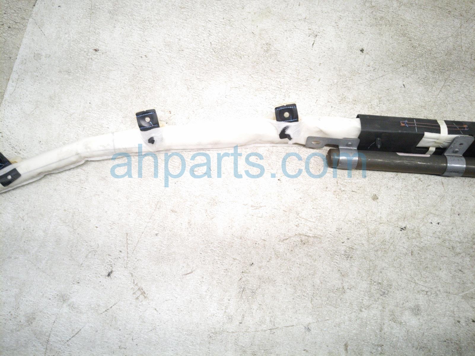 2019 Chrysler 300 Driver Roof Curtain Airbag 68222743AG Replacement 2019 Chrysler 300 Driver Roof Curtain Airbag 68222743AG Replacement thumbnail